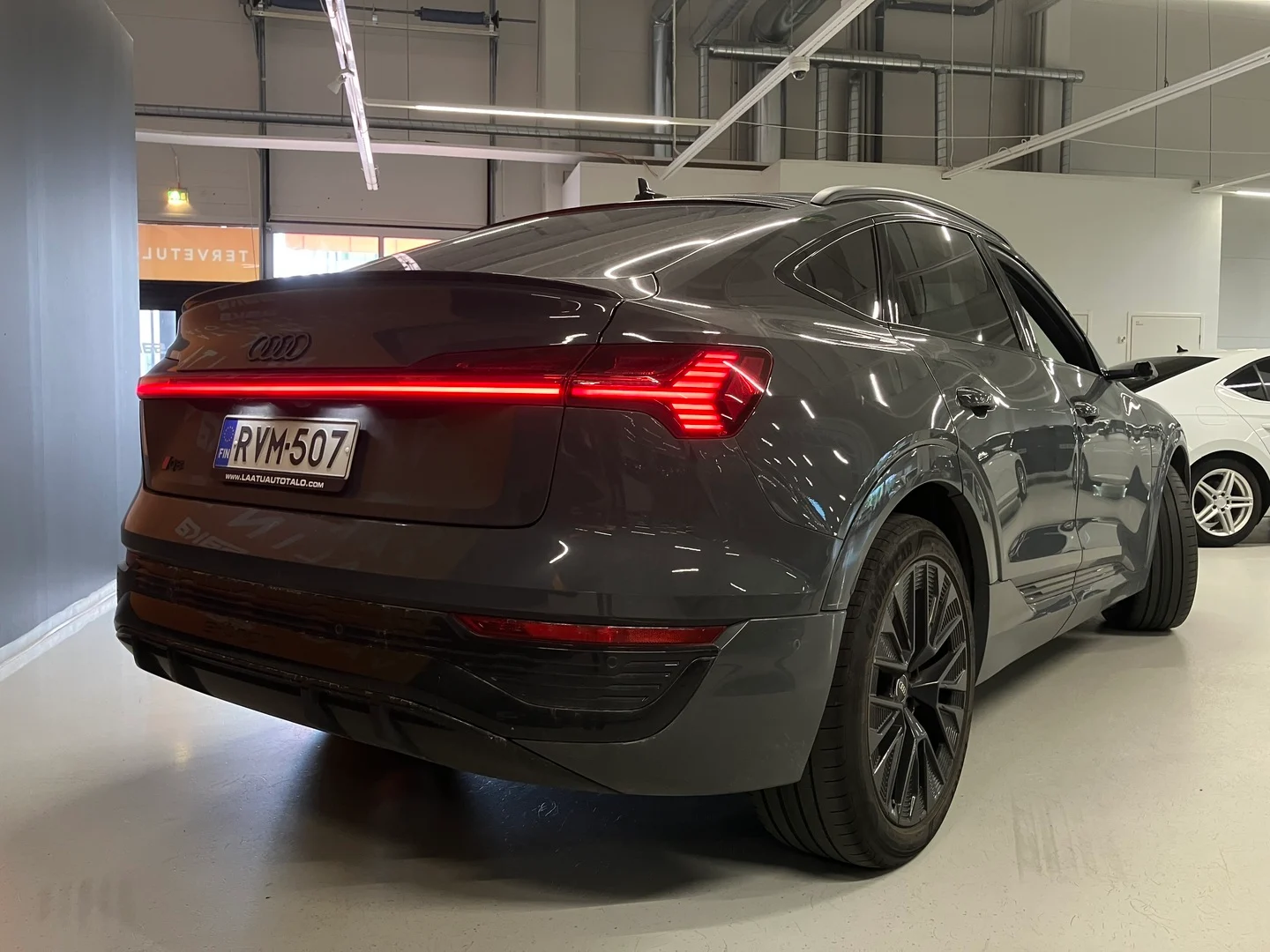 Car Image - 2S2aAb6CU4vpQc5iBZkefm