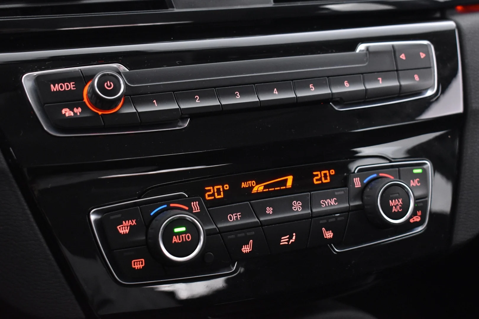 Car Image - 3HPeL0j7Lu4GxD6SfaCUFb