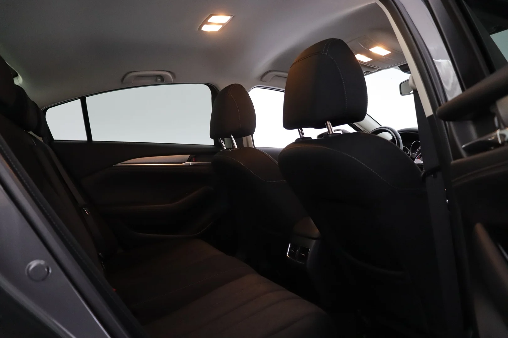 Car Image - 7vTIoDGEIfWAr8Q8cuYagz