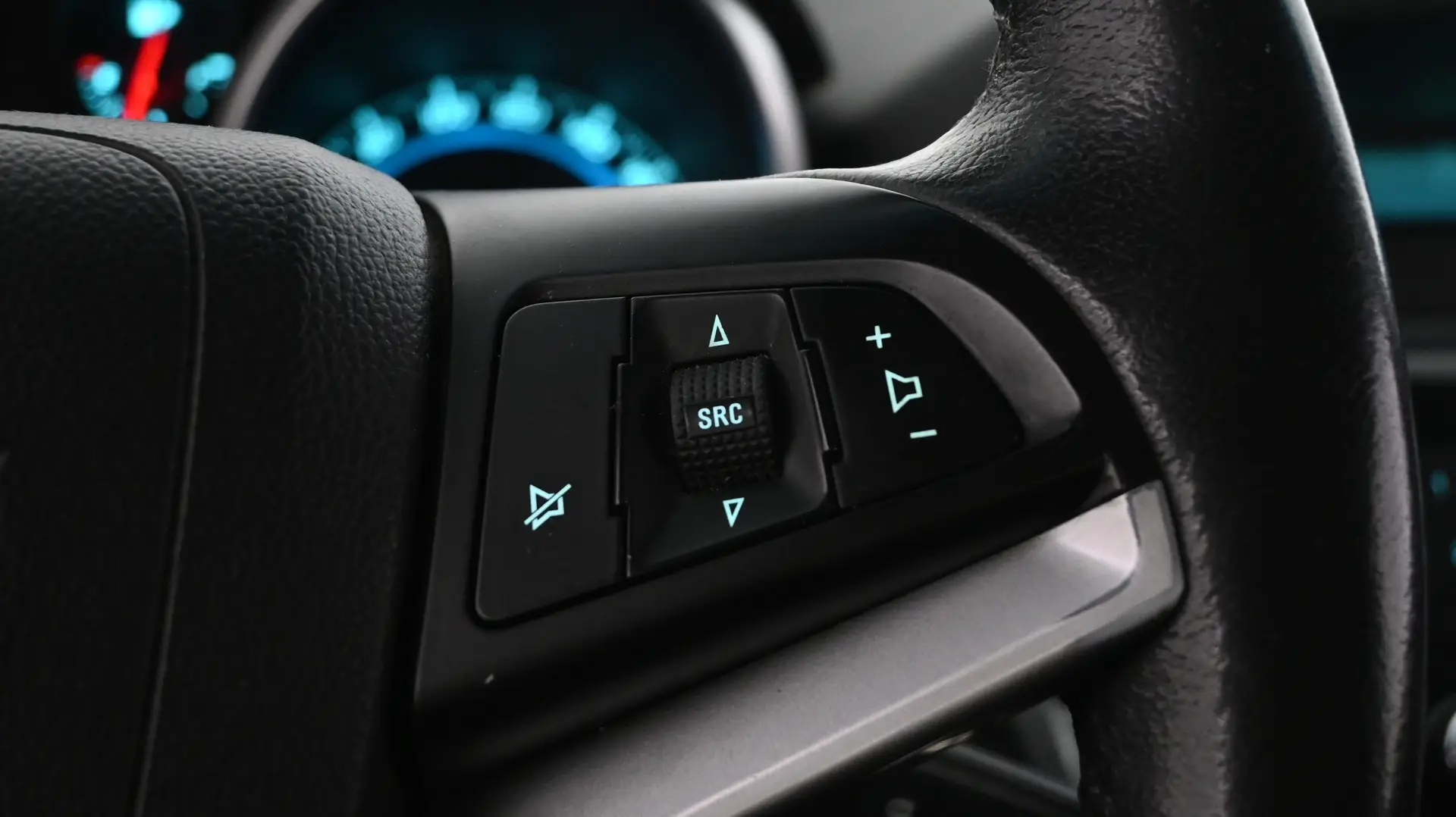 Car Image - 4PI8z8T8bC3XAYFVll6urv