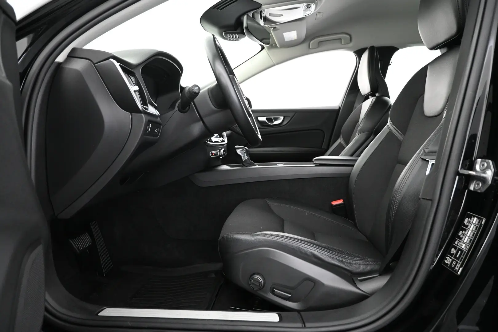 Car Image - 7d4dnpzTr6G5Xq8Xdor9F5