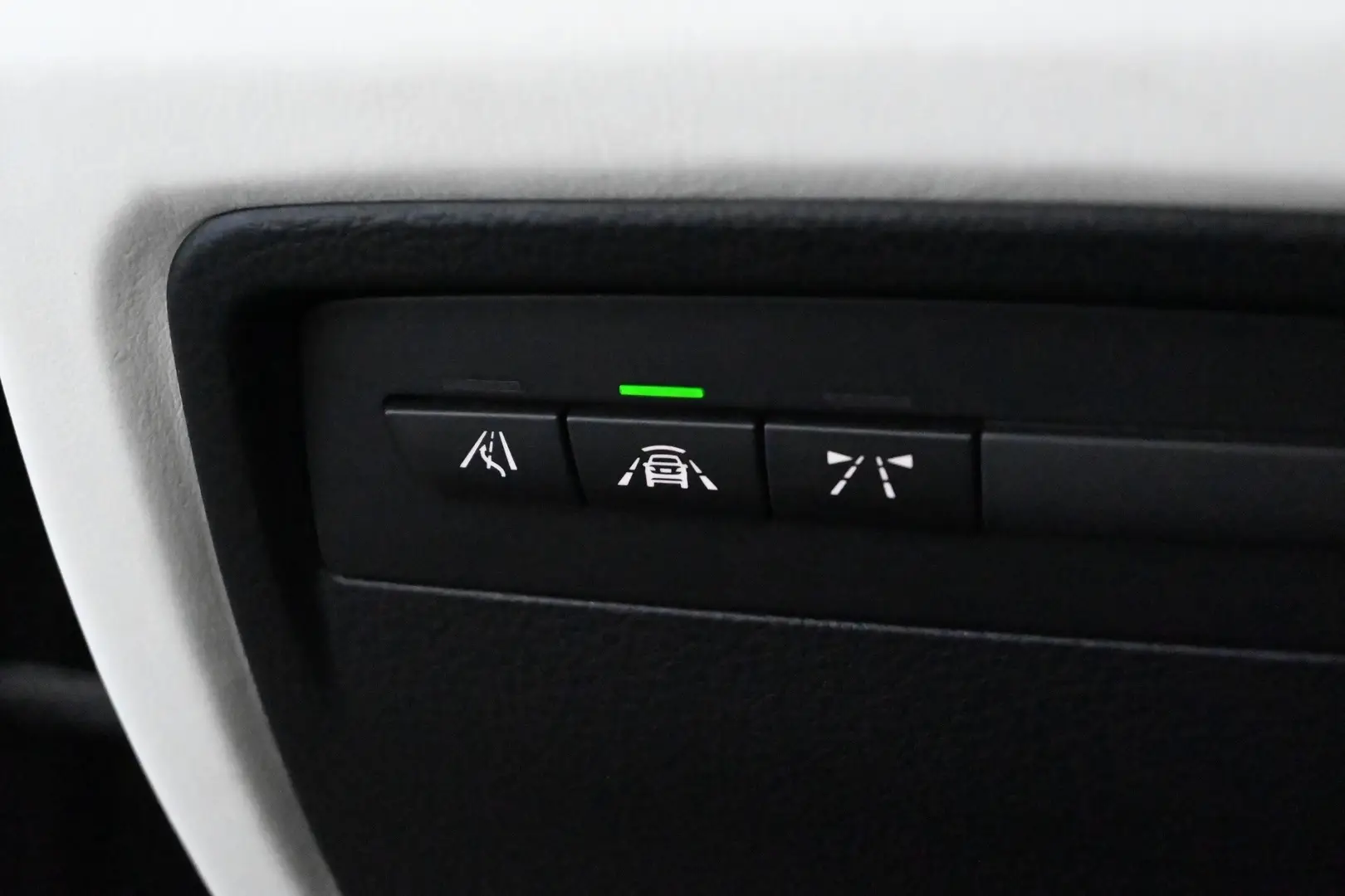 Car Image - 7FdF7kT4vil4Xlov08iISk