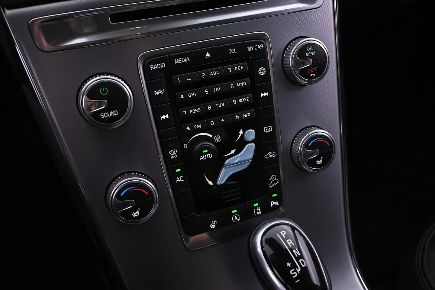 Car Image - 6blKhT9OGp8oh9OKxVnL2D