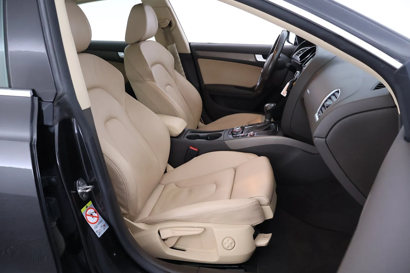 Car Image - 2zsXuFjntAPJNc2AmpUIWY