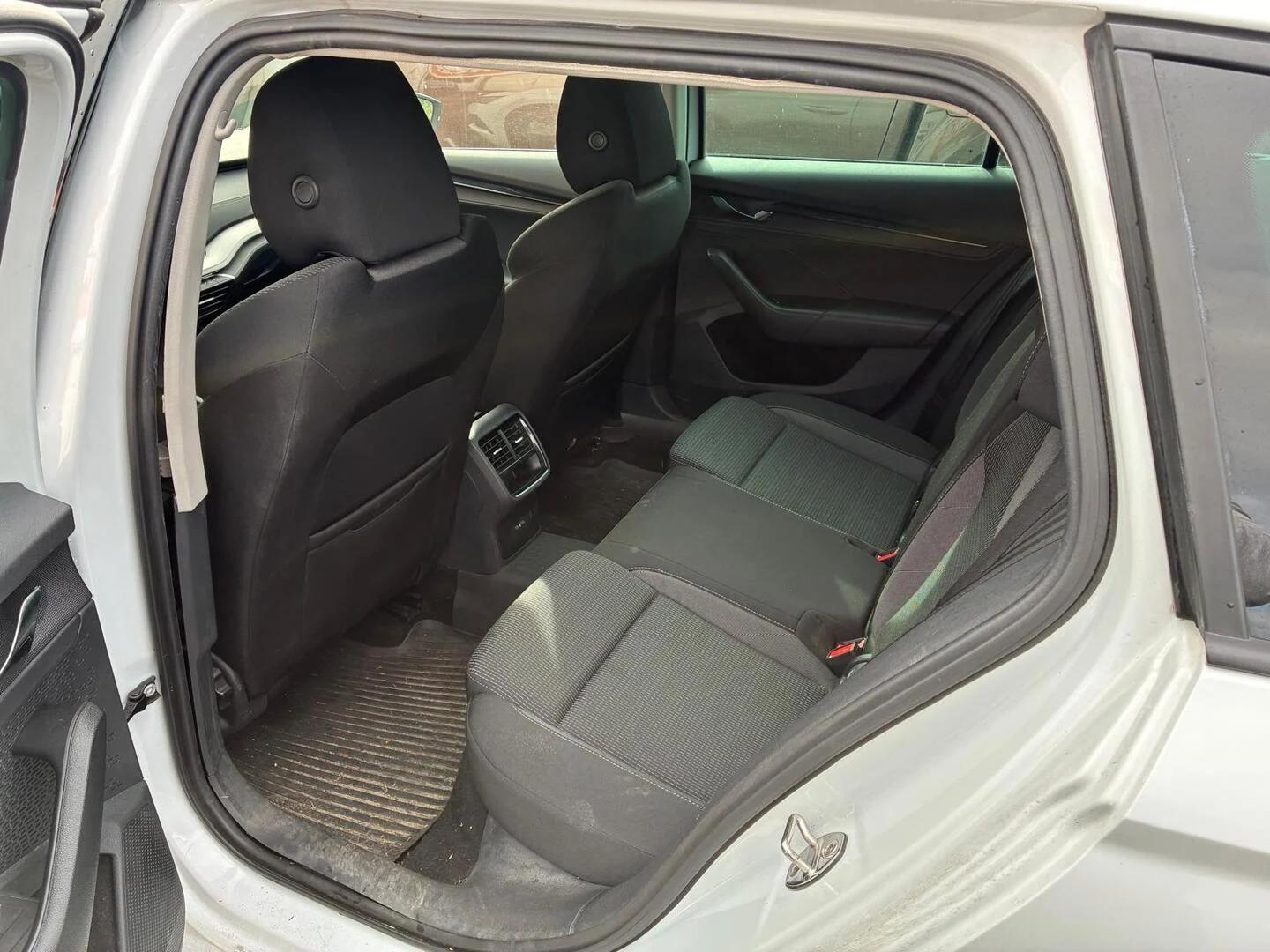 Car Image - 753kwctZajnu9M7EmsLr72
