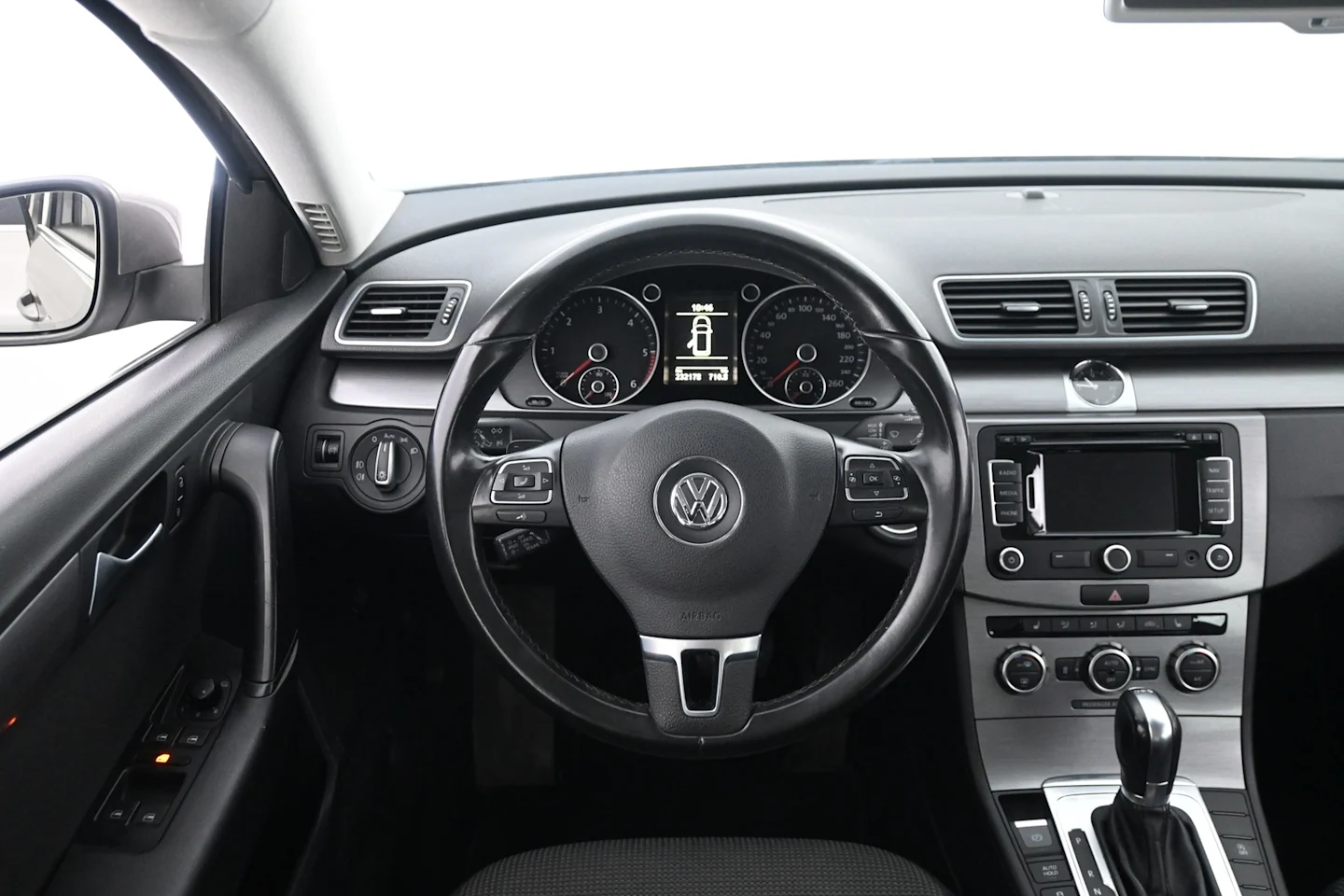Car Image - 2ul09TQj7WcIeVawdtqapK