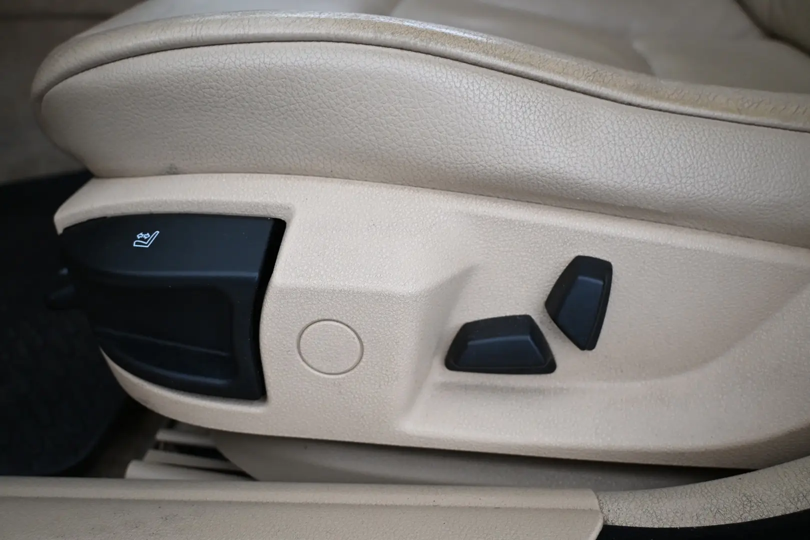 Car Image - 1TcHoEUfMAZ4X2rfPUsP4K