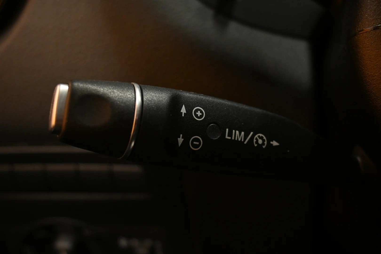 Car Image - 60DAubz4ZteYe0hrOAU6Zy