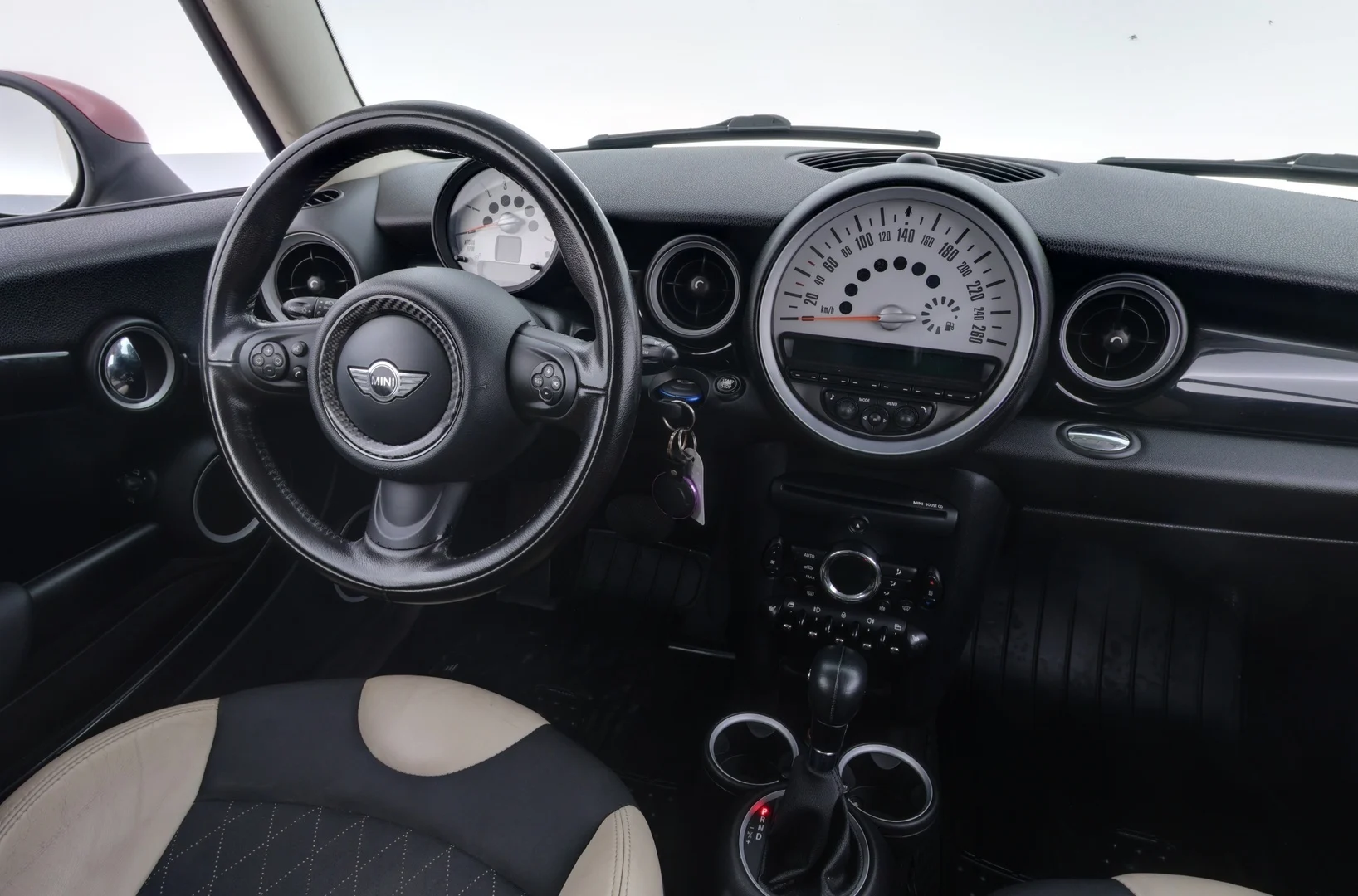 Car Image - 28dAdh6DsDcwecp952aZKy