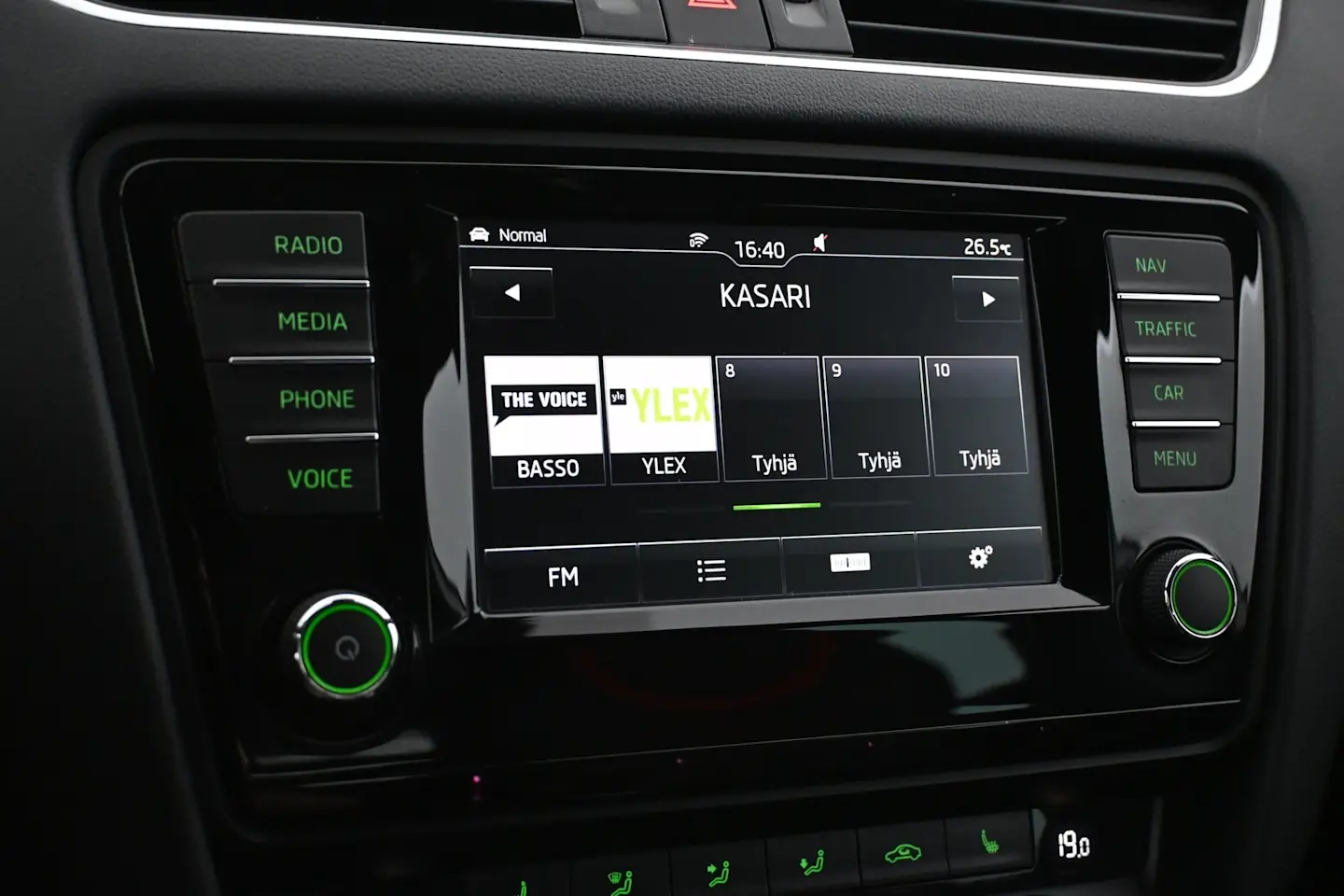 Car Image - 5n3nk1eejt6btCBB6OgML7