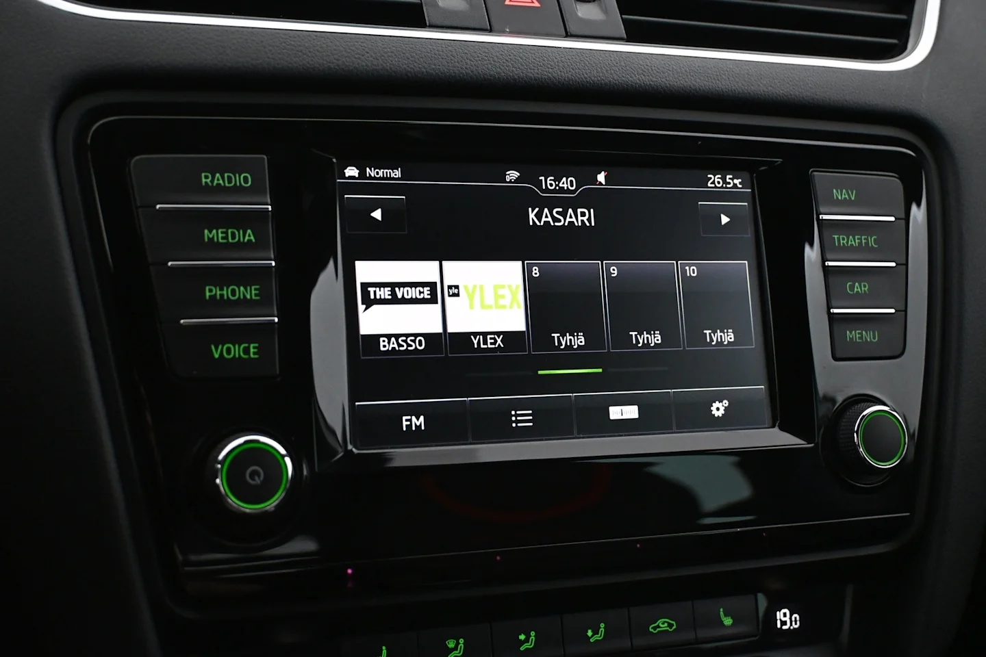 Car Image - 5n3nk1eejt6btCBB6OgML7