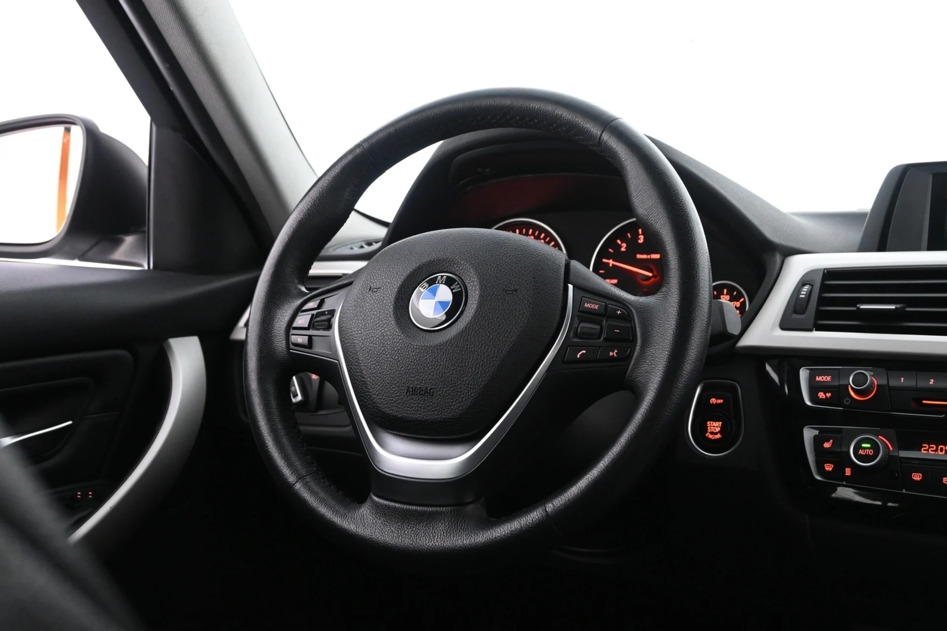 Car Image - 4QPLtabJSuBYxJk6W1Jro5