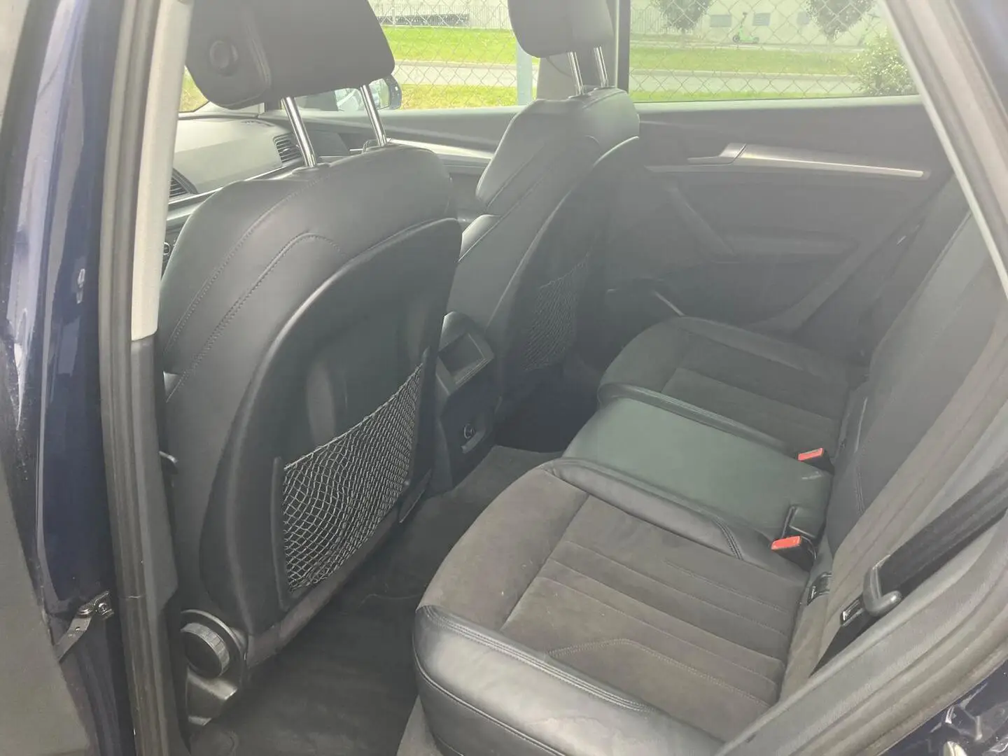 Car Image - 3JCMHVszDDF3SZ86odksyE