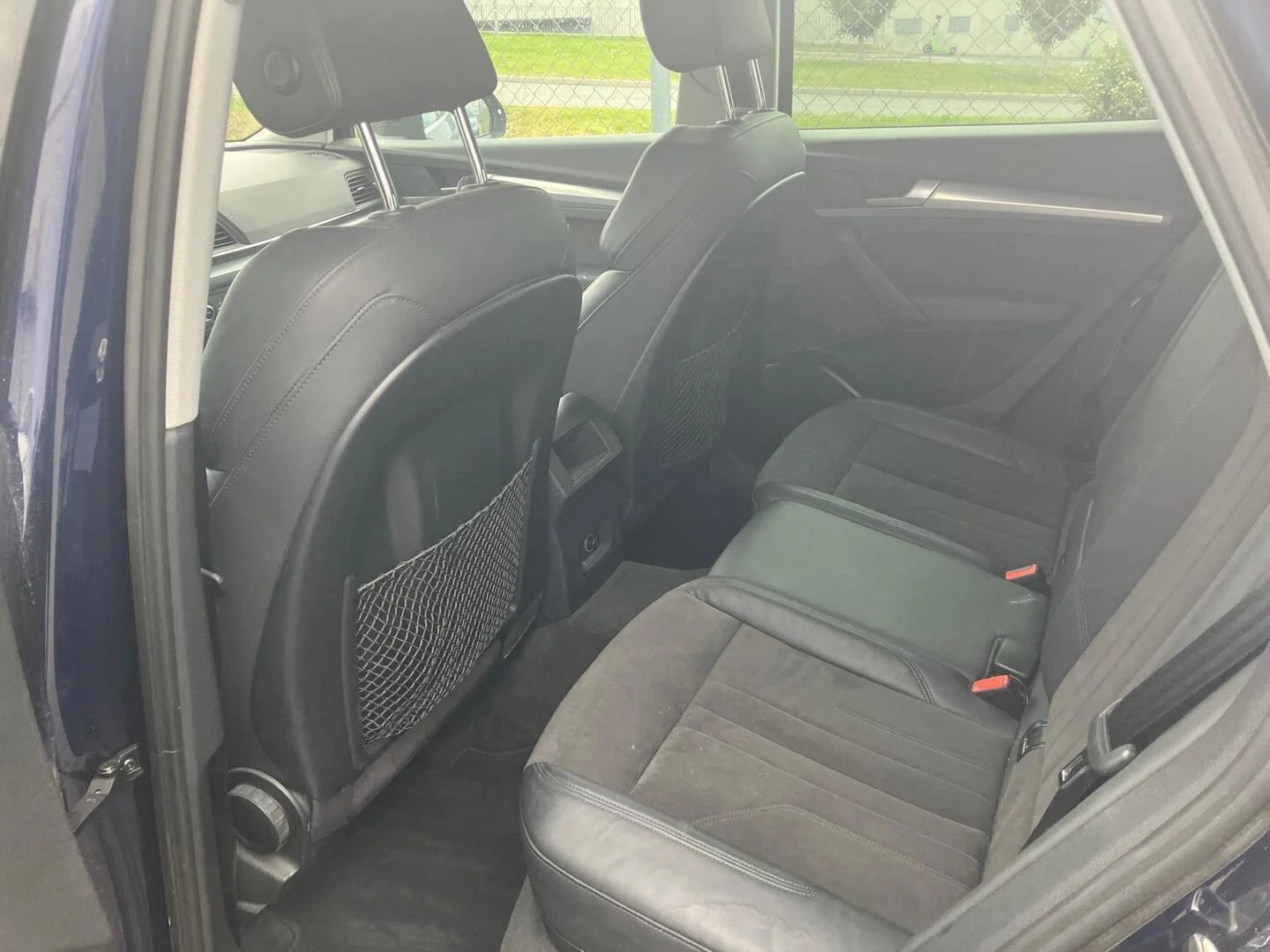 Car Image - 3JCMHVszDDF3SZ86odksyE