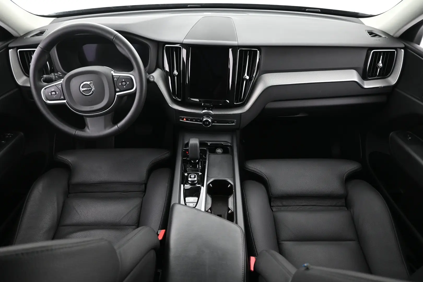 Car Image - UkDHRV7B0gWjFV2qsPc2e