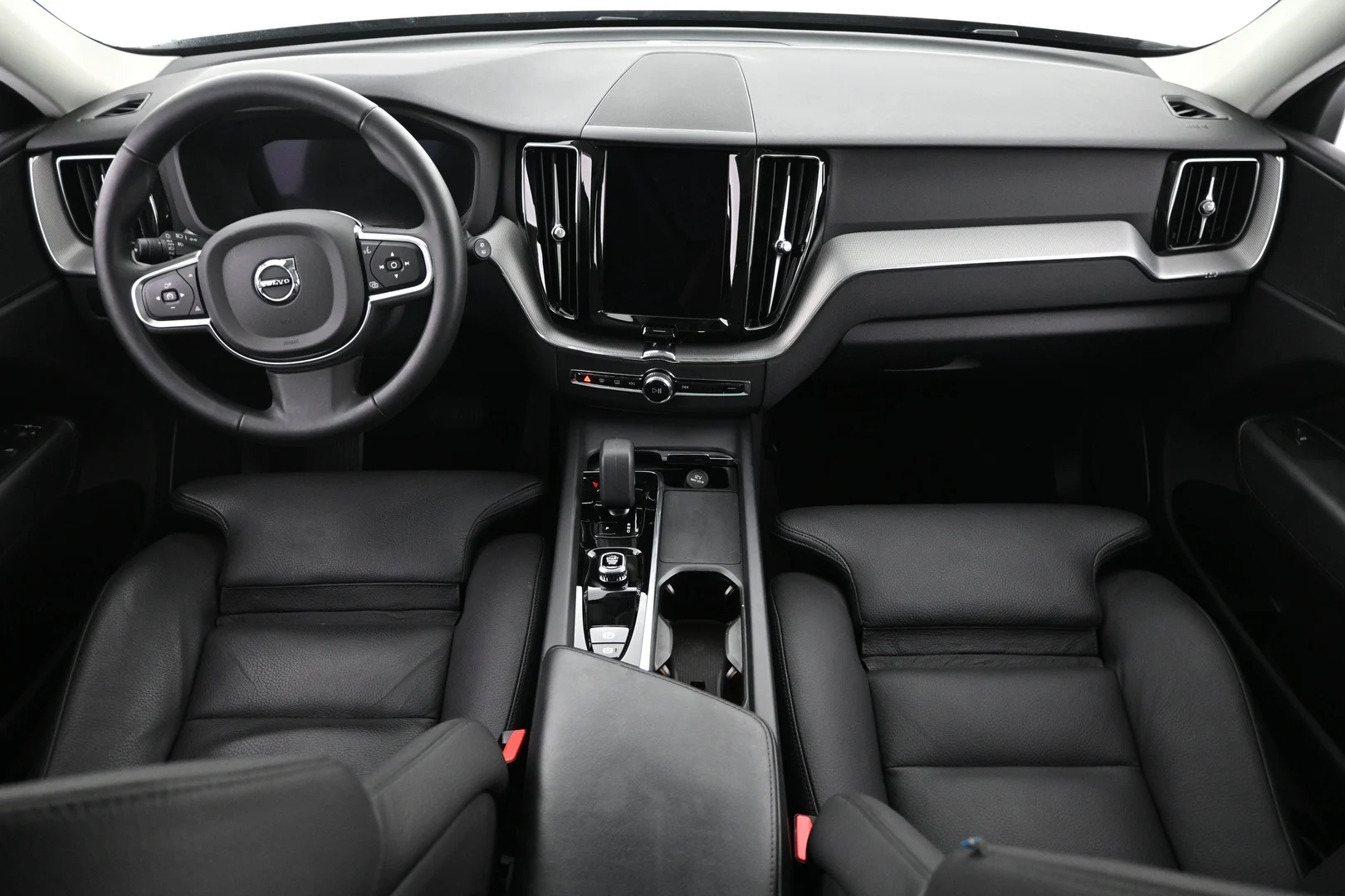Car Image - UkDHRV7B0gWjFV2qsPc2e