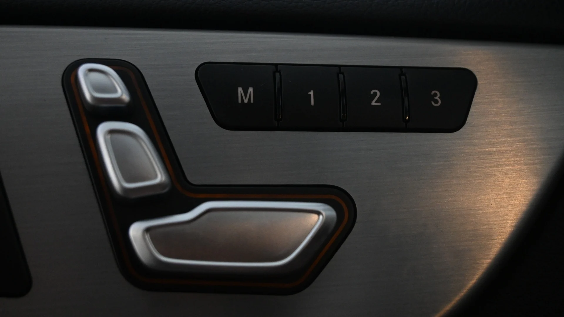 Car Image - 7t2t9mH9moFXthr6UjG964