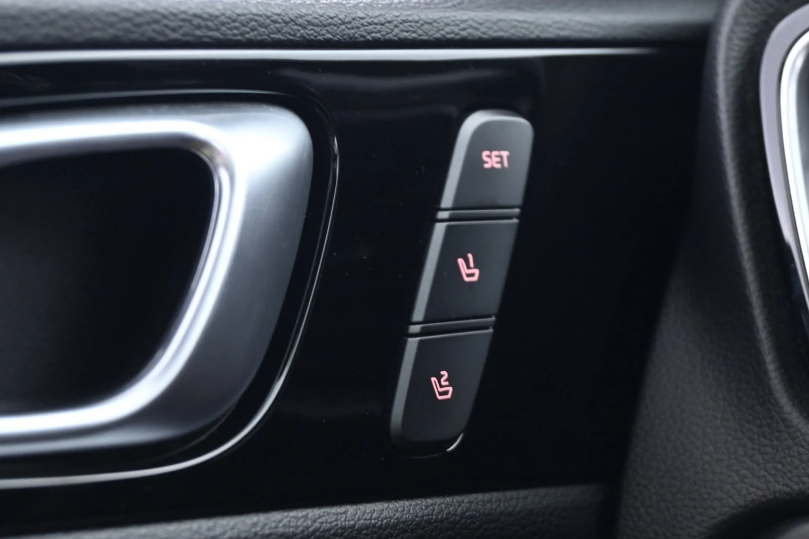 Car Image - mr4hubhrH98AgNowZc5Sc