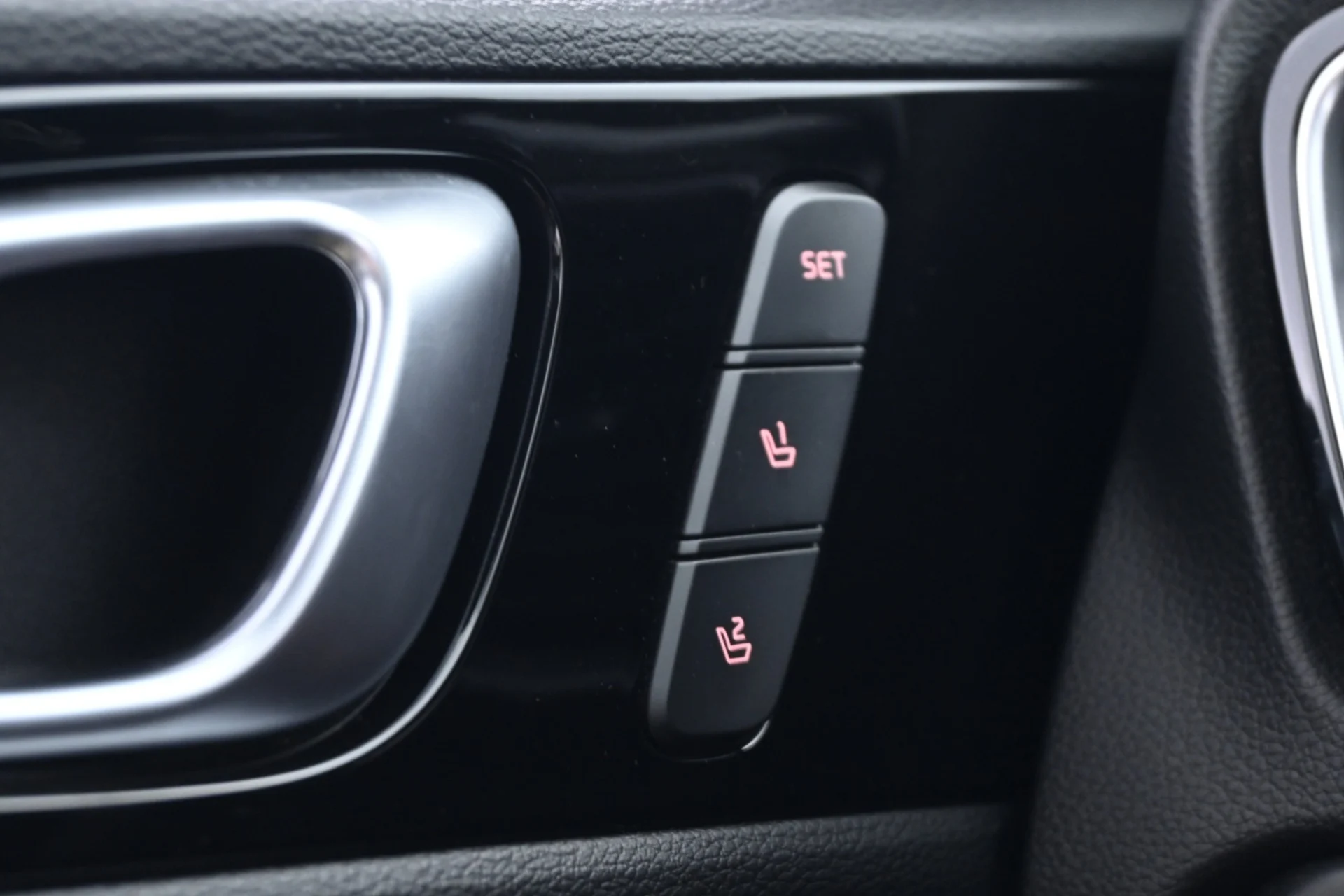 Car Image - mr4hubhrH98AgNowZc5Sc
