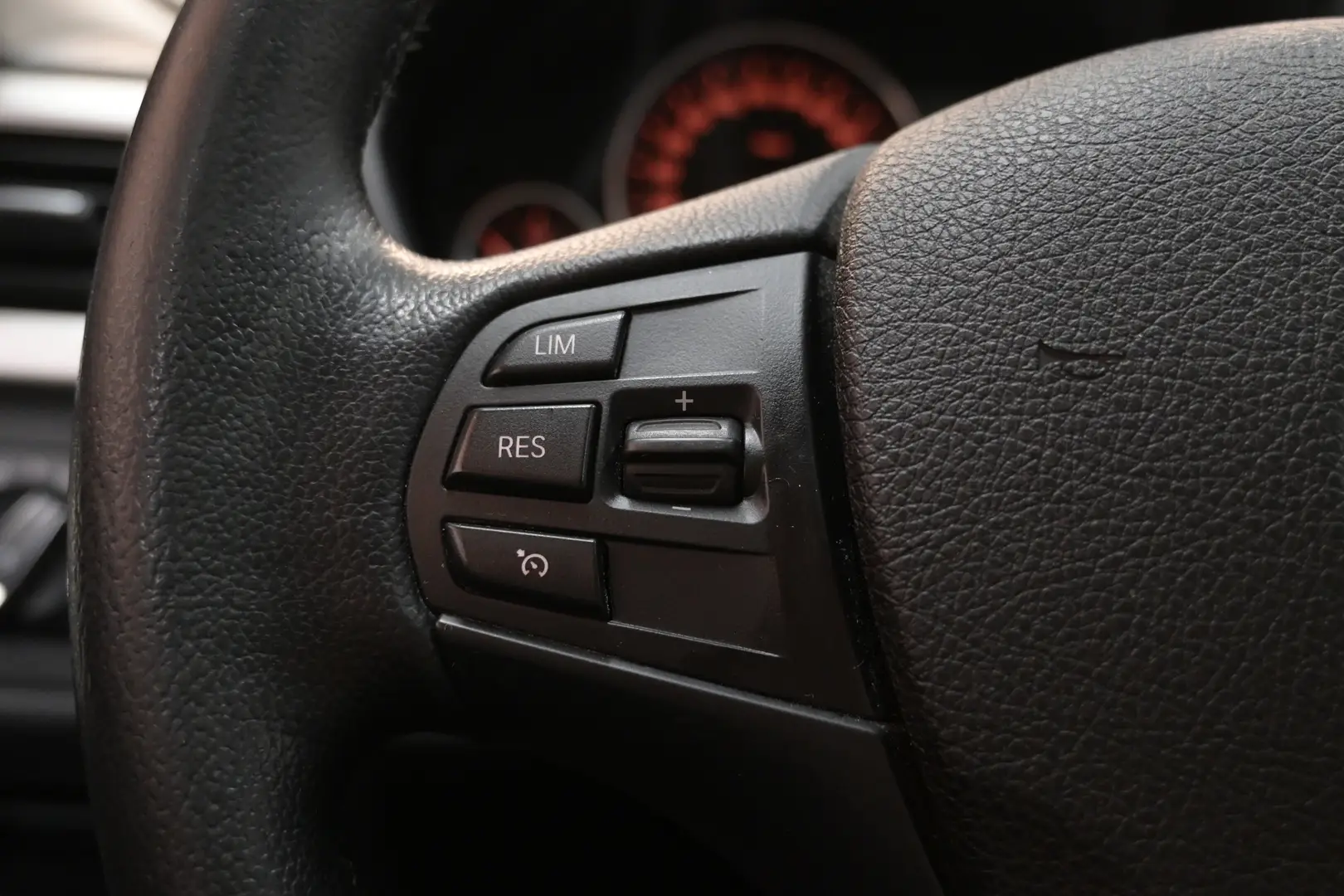 Car Image - kDEnVpyw4hkcPtCGKSsIn