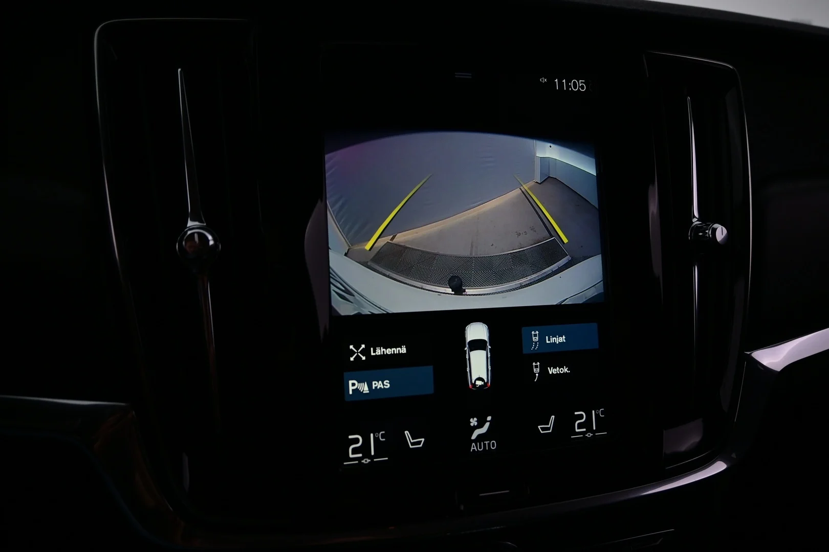 Car Image - 5u6bJp6yb1pSg3GJ7jORlc