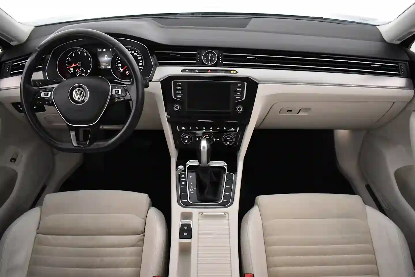 Car Image - 2WUqjJxNvNTb2IpkZjJCW4