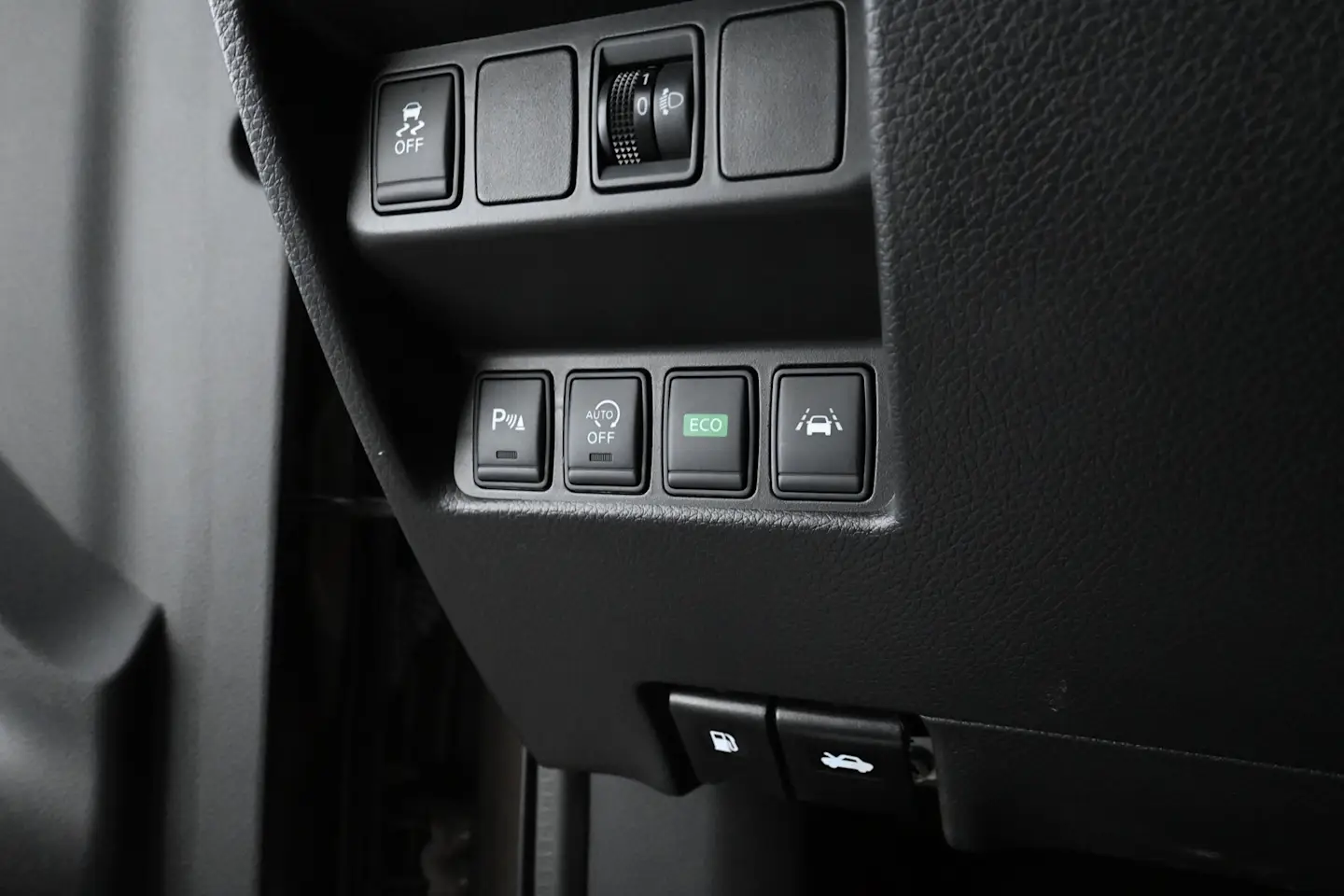 Car Image - 2NrfwHJje7L6D5AH8dsnJu