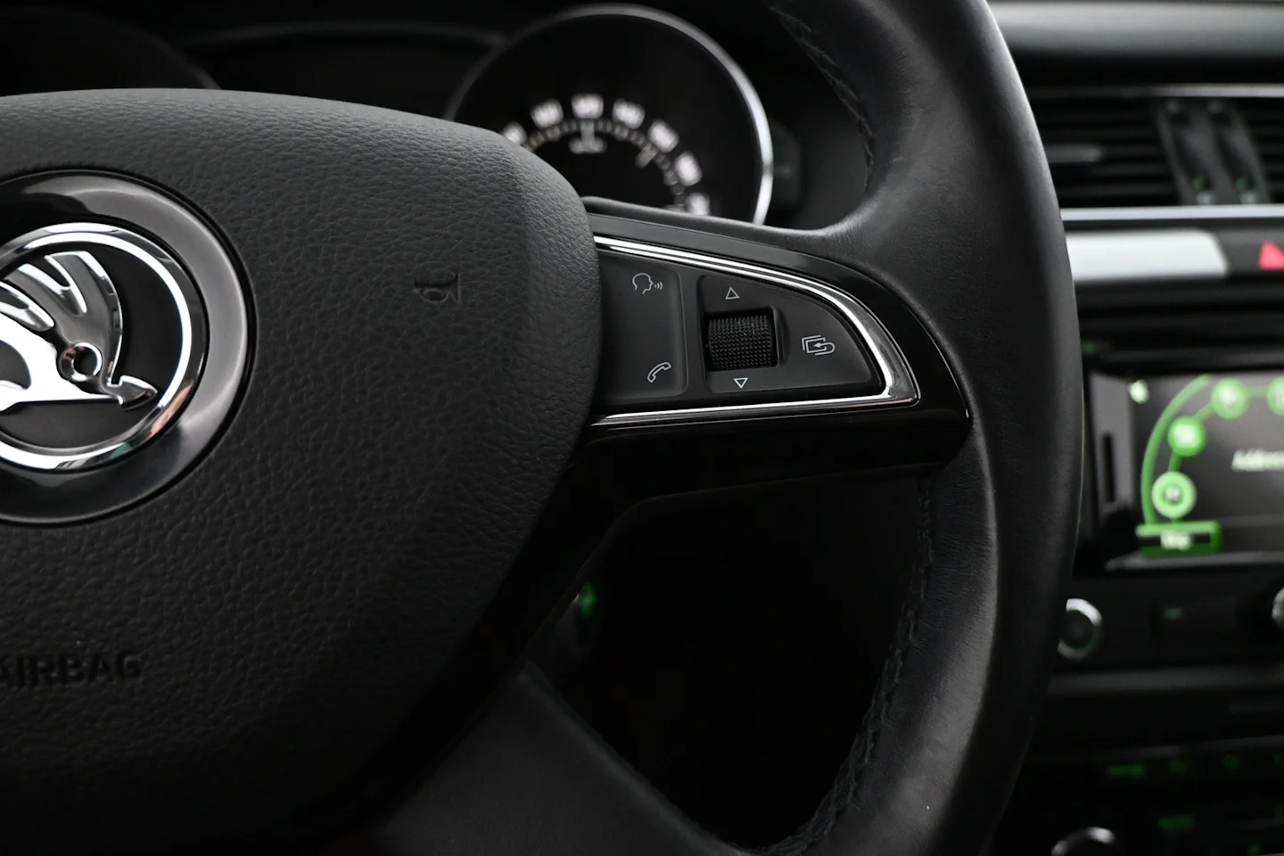 Car Image - 4WLE6v1XhPv6Drqj8eMHpn