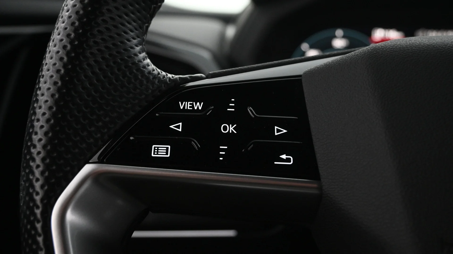 Car Image - 1NrbtxJ1WI5ykgnr3c8OJg