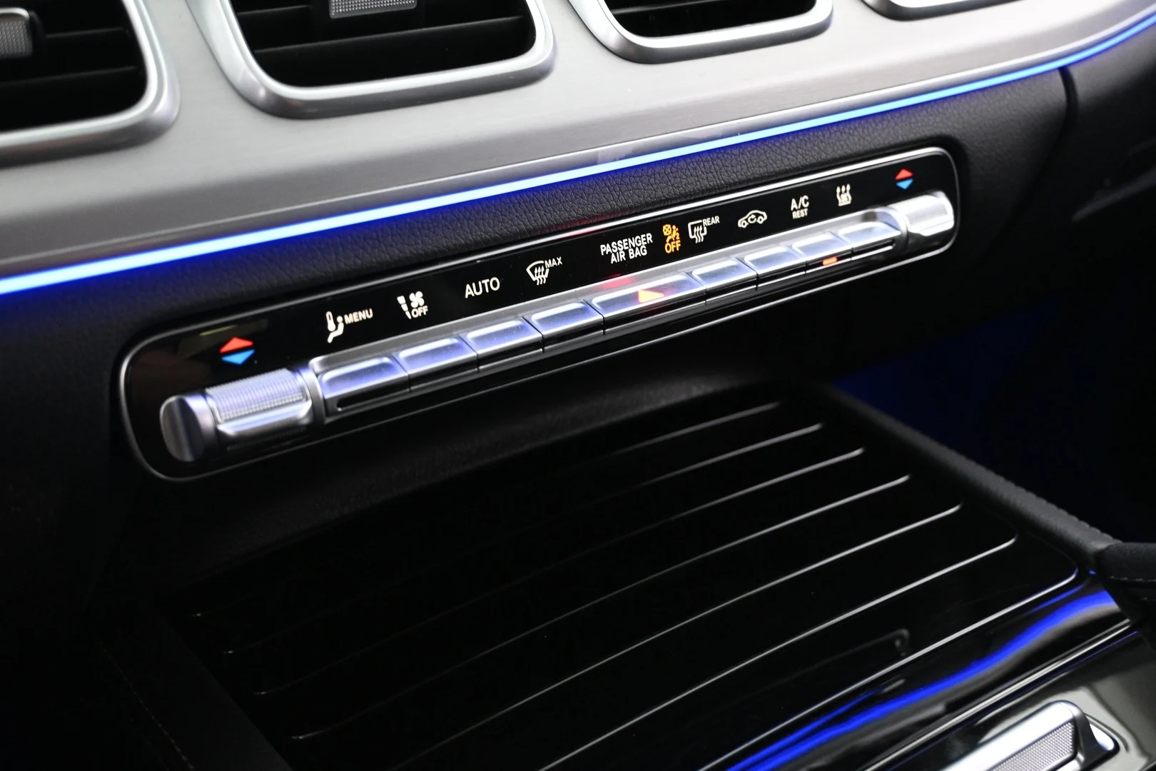 Car Image - 7oZLEZvf1kQZTFS4zOj1Zb