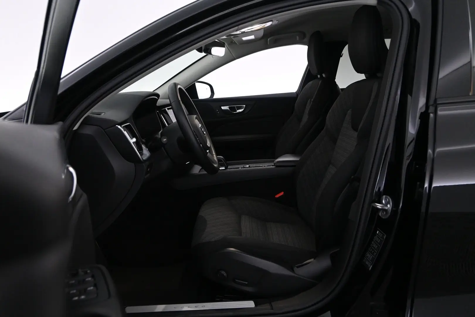 Car Image - 1KRxiIJaJqmbCF56xfIyKw