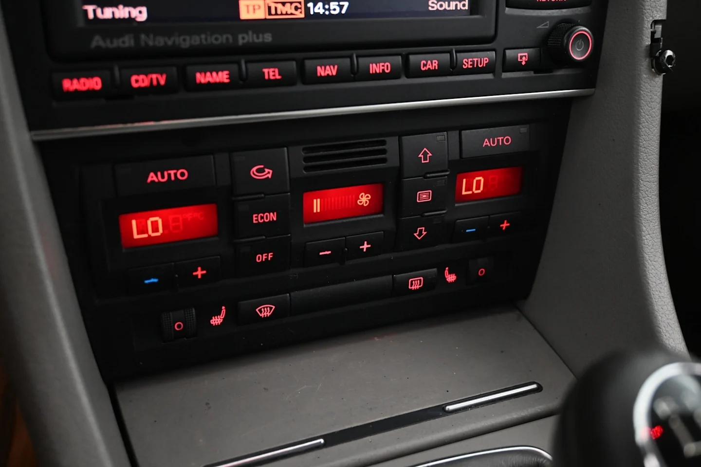 Car Image - 63vyIpfGKLKyzKUb1Umx9k