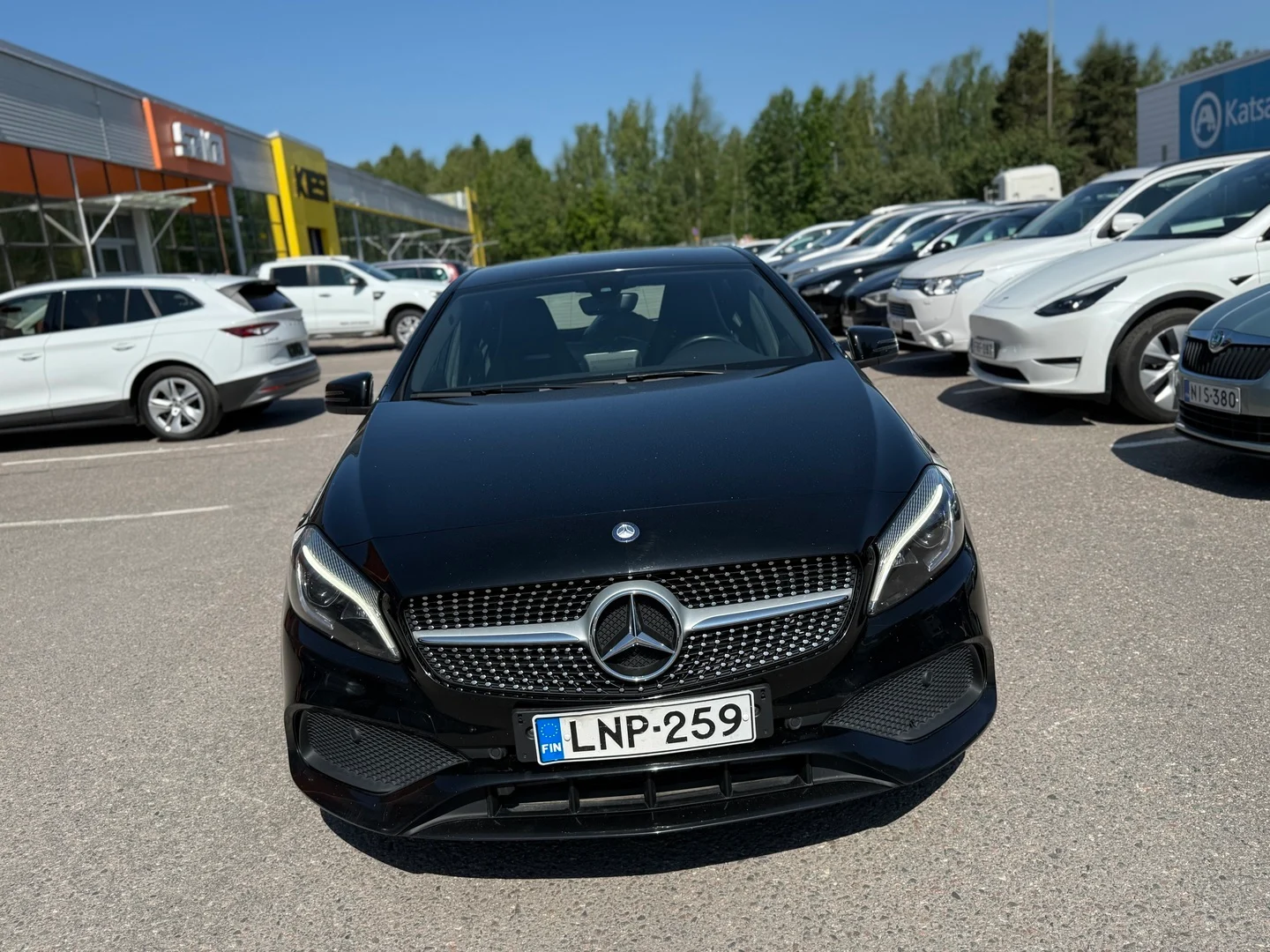 Car Image - 76az3h12EEdLlUJcjmnWOs