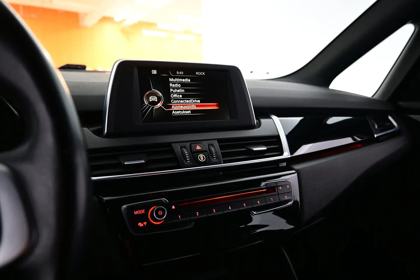 Car Image - 1B2DooCANXUDnFvIrLY12Y