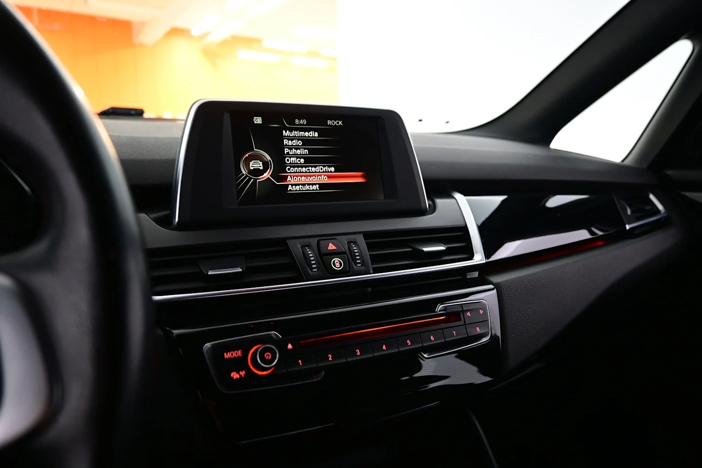 Car Image - 1B2DooCANXUDnFvIrLY12Y