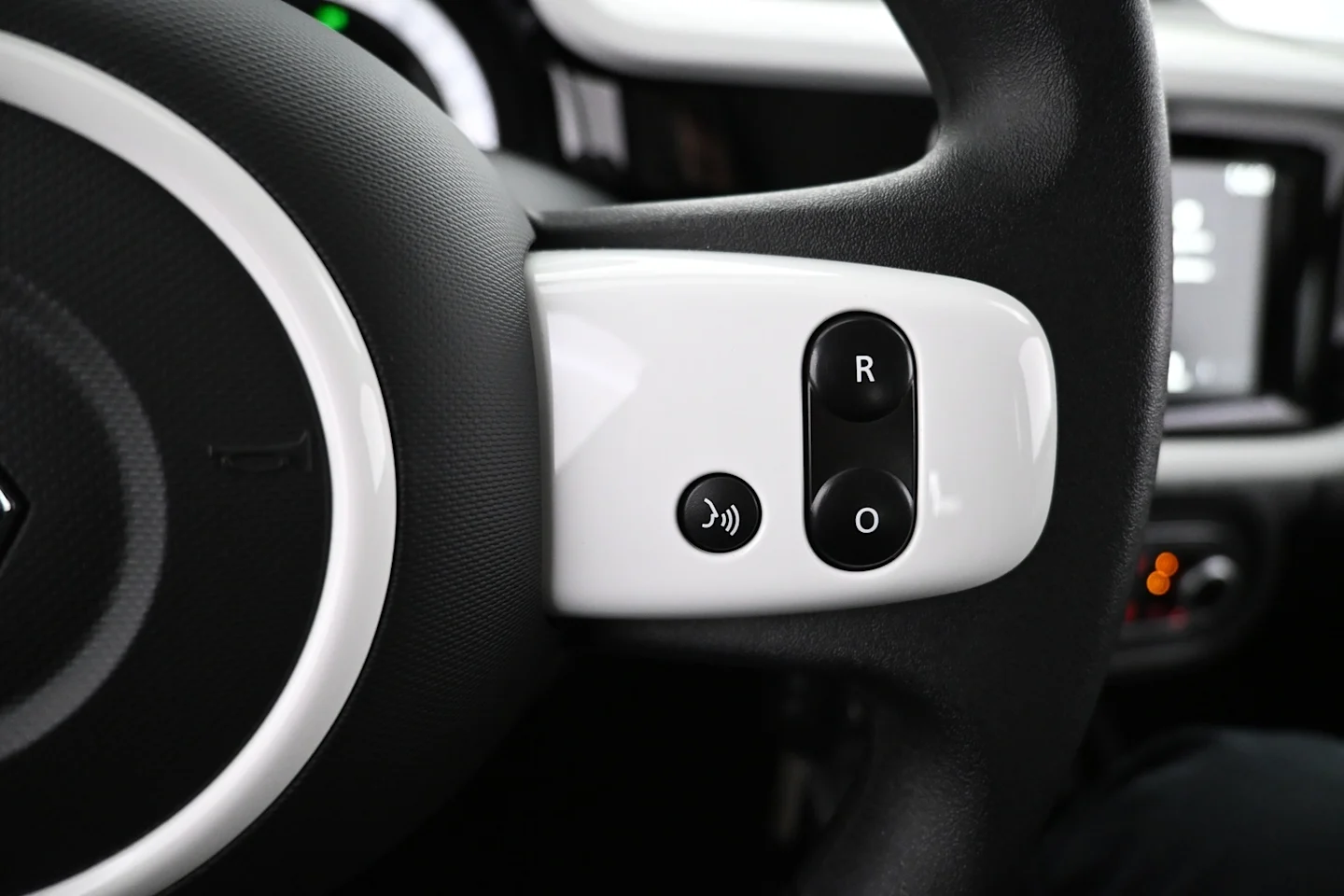 Car Image - 2QrjVV9GA8Ebu4kRGoZcWS