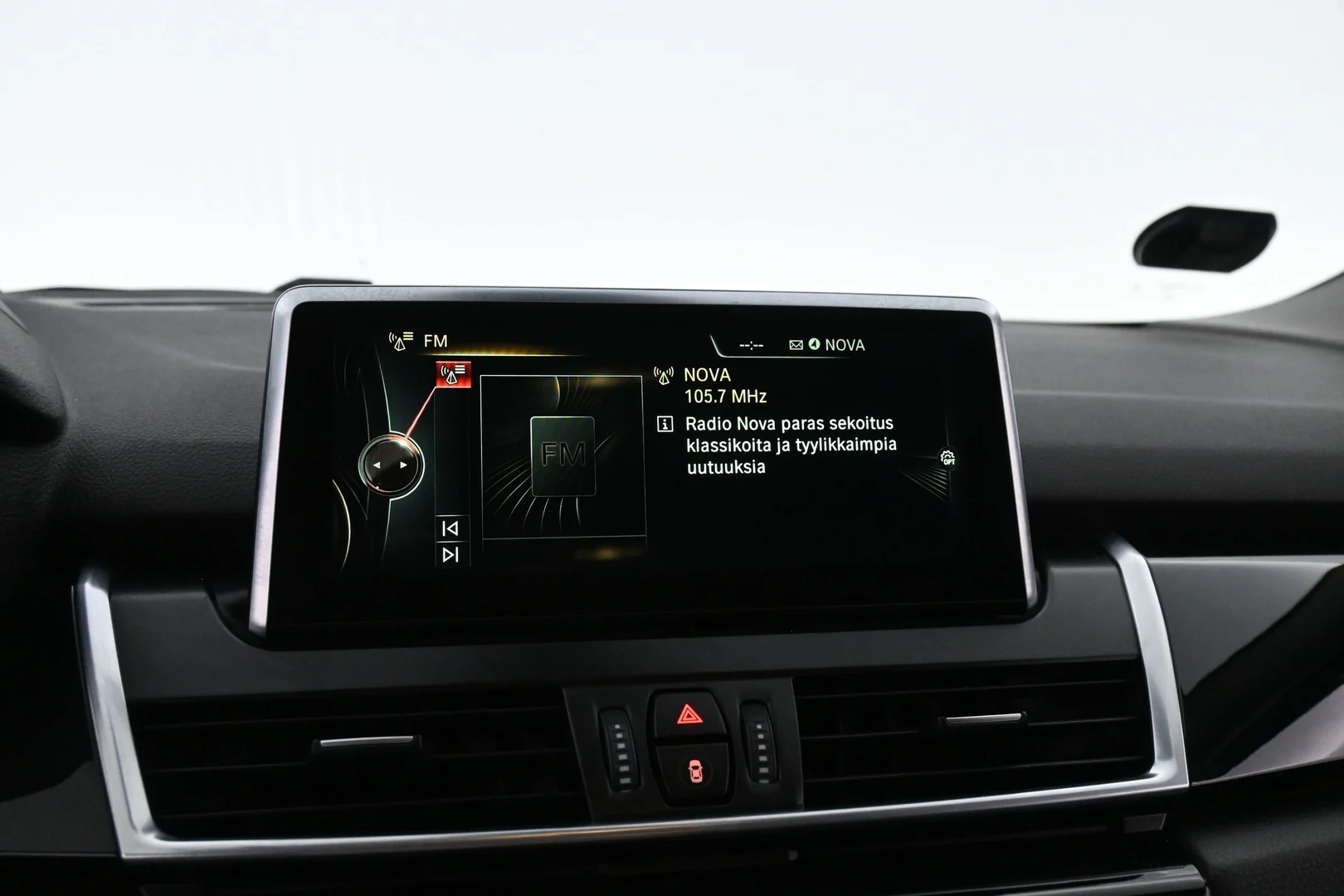 Car Image - 4HpfgcV75Uz6UPLePV3tfJ
