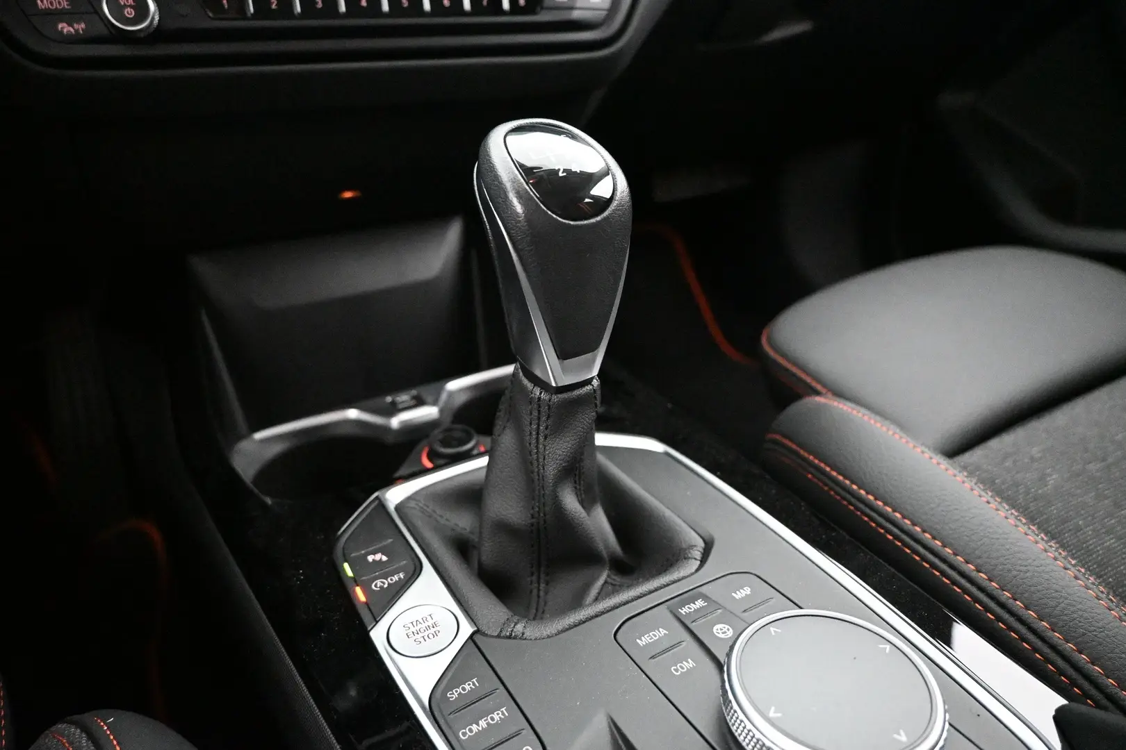 Car Image - 6wVluhMxAzH7jCWJsmZ7wN