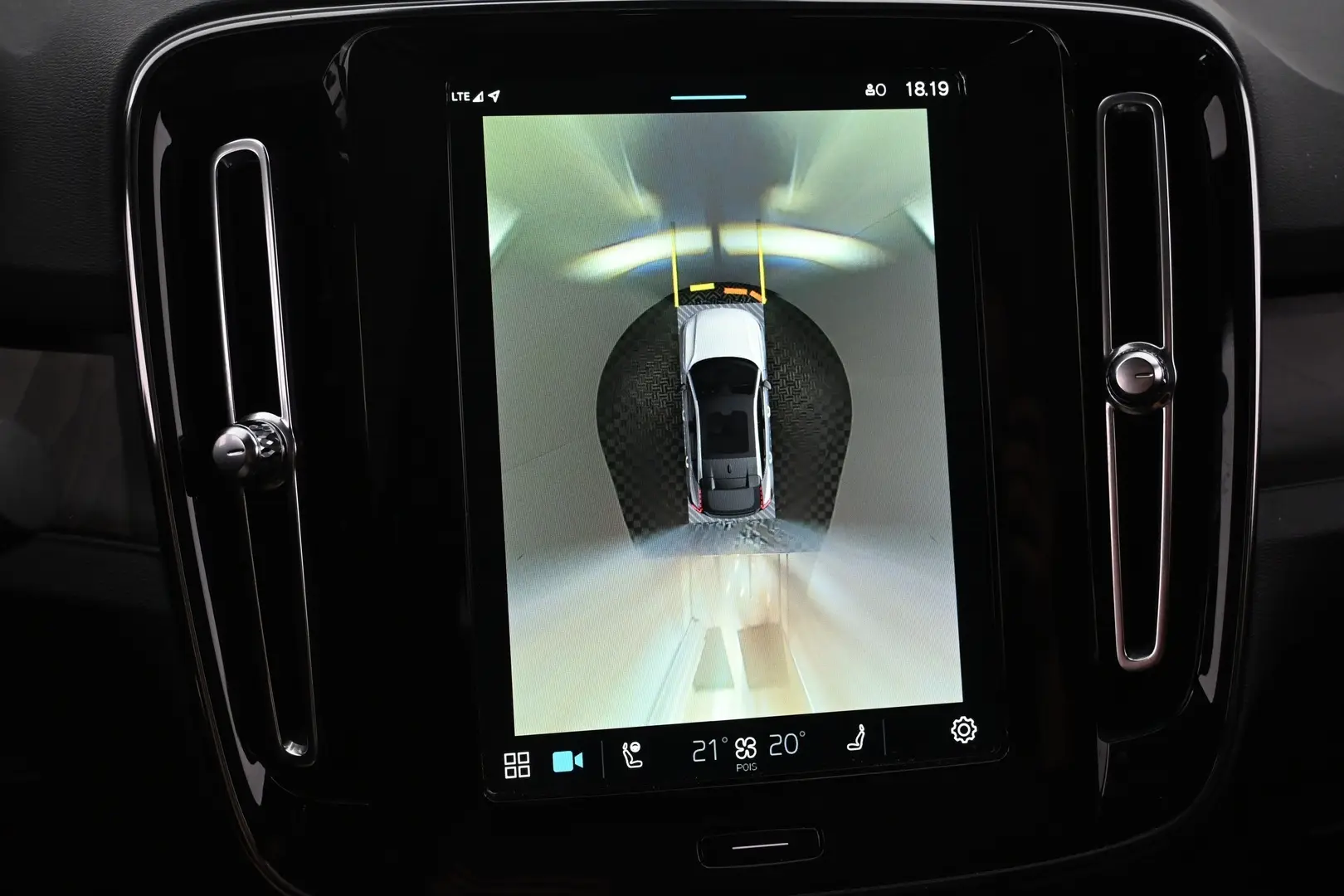 Car Image - TQIPaJtqNeWO7sPXFBkE2