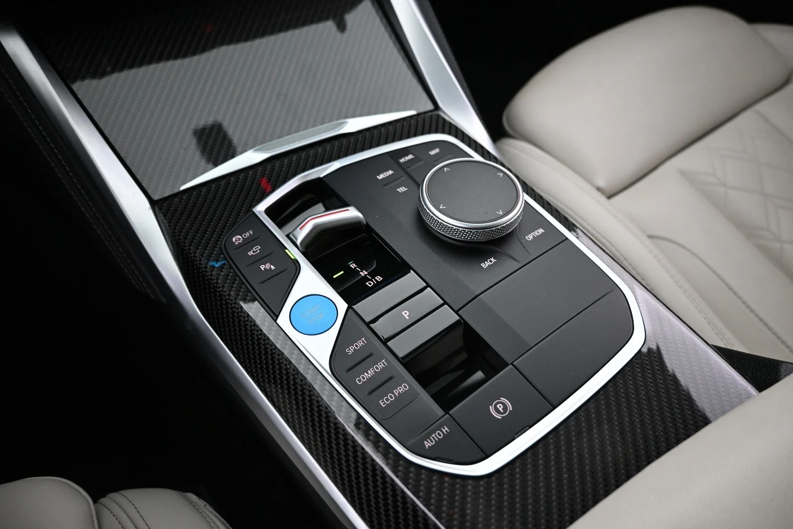 Car Image - 2JBZvxN92y9Liv4MJbcXZE