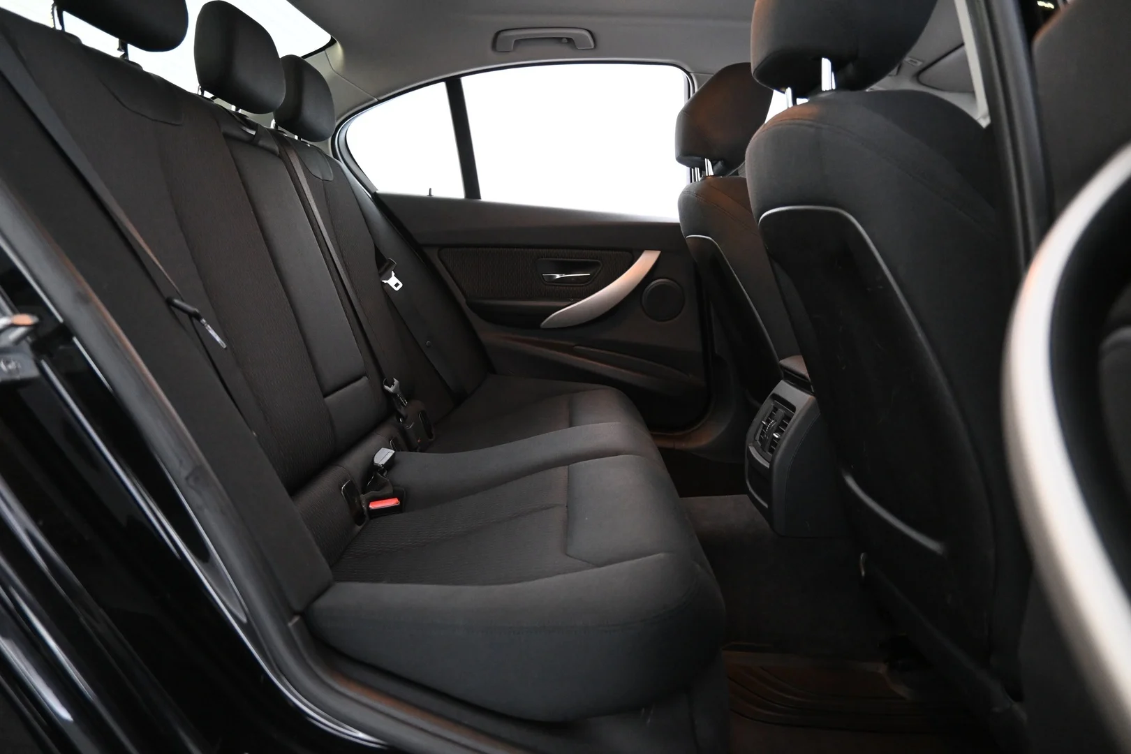 Car Image - 7d59V1HETtWfviYGIotkc2