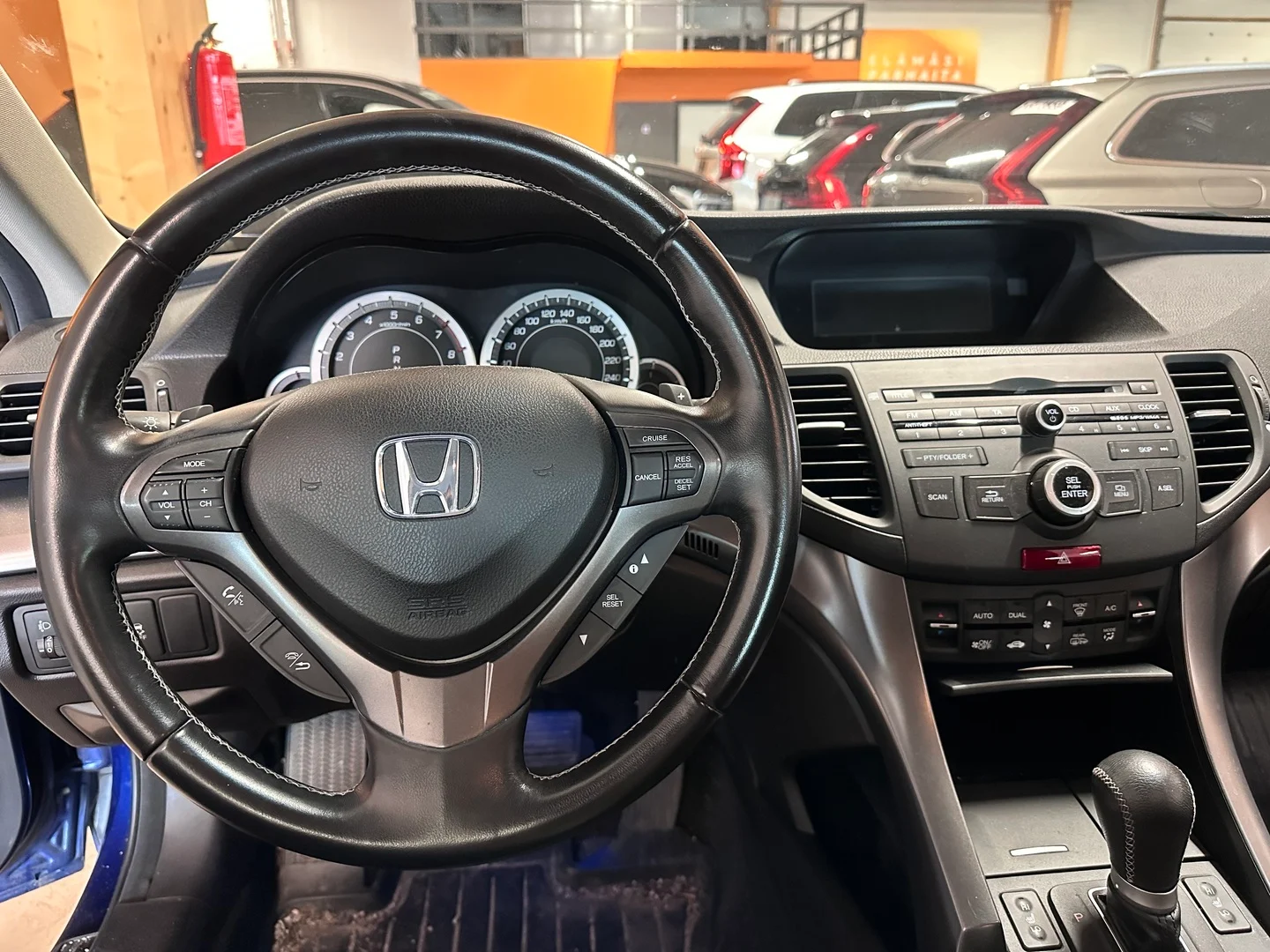 Car Image - 6koRiK4FeN4qlvgSlSIhZm