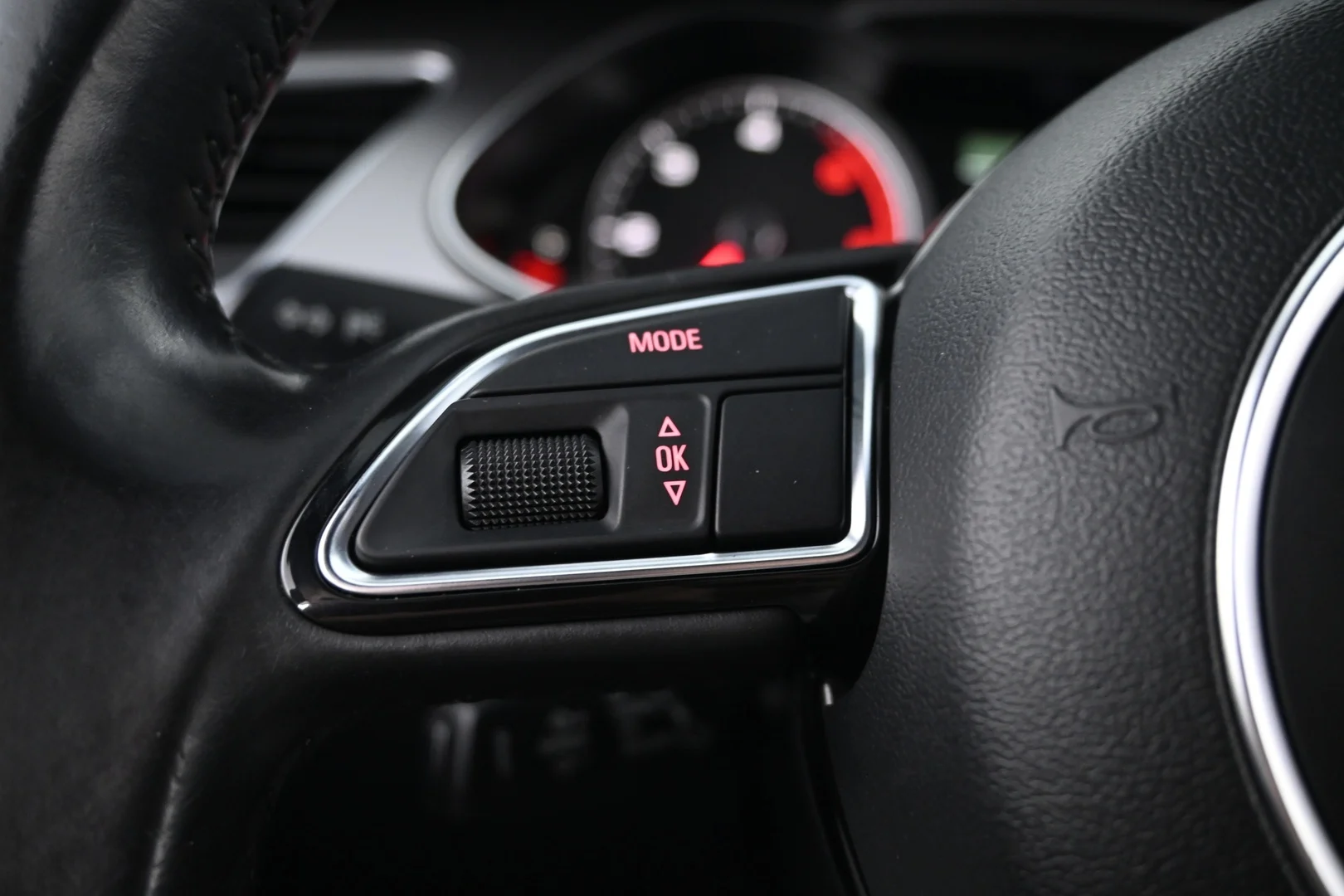 Car Image - 4zlEQ6A8j4cBdgDdWbGOEe