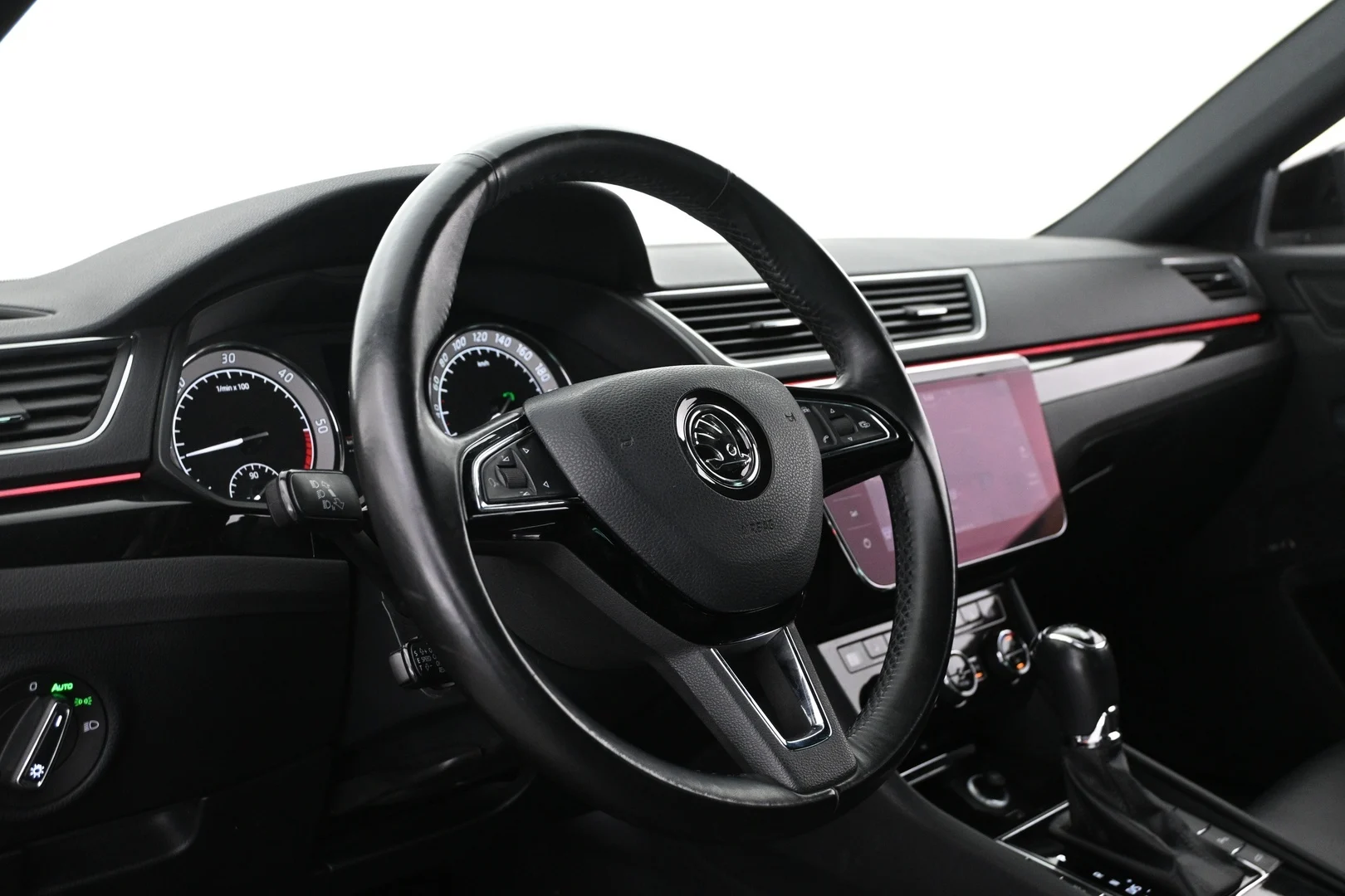Car Image - 5yZc8kJmrYRZef4GN1EH9e