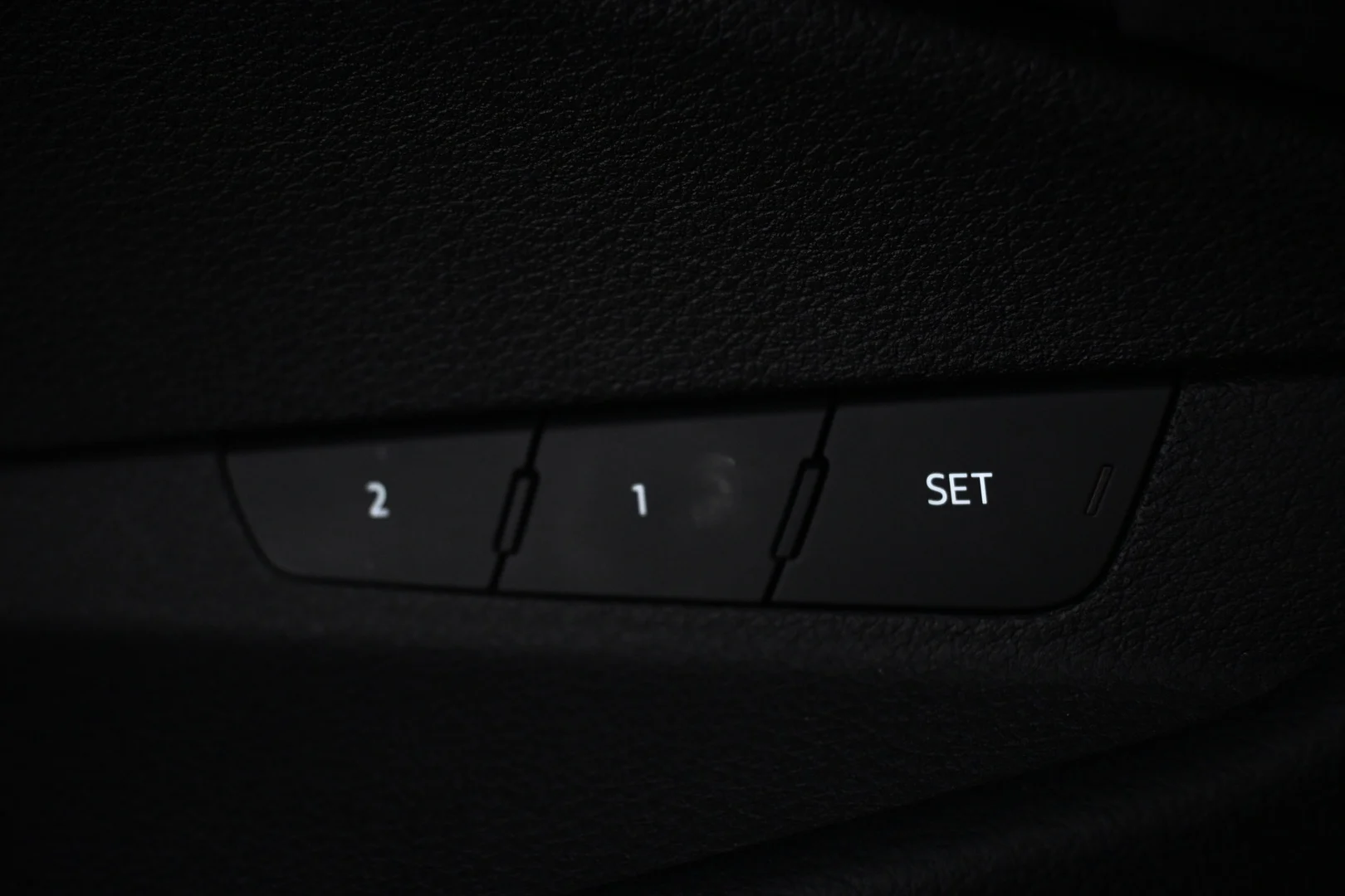 Car Image - 6HHJaYw6TyZhdUfUxhBqt