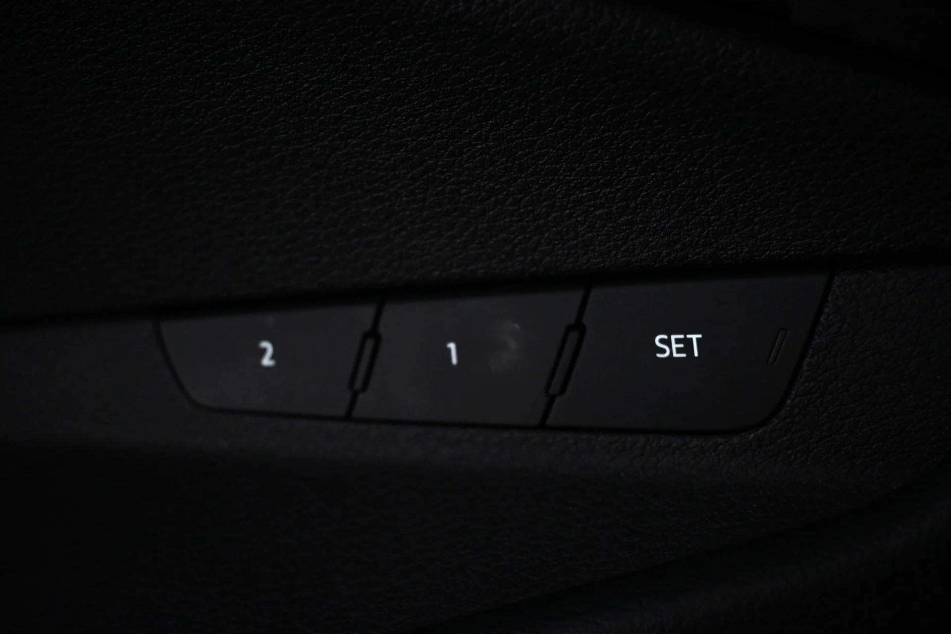 Car Image - 6HHJaYw6TyZhdUfUxhBqt