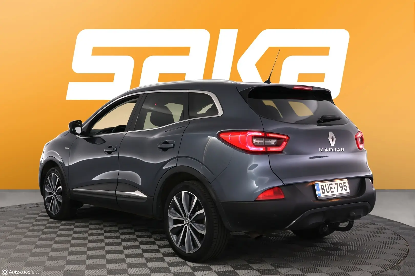 Car Image - 7gNPqmdEvCSMk00Xb3lSUl