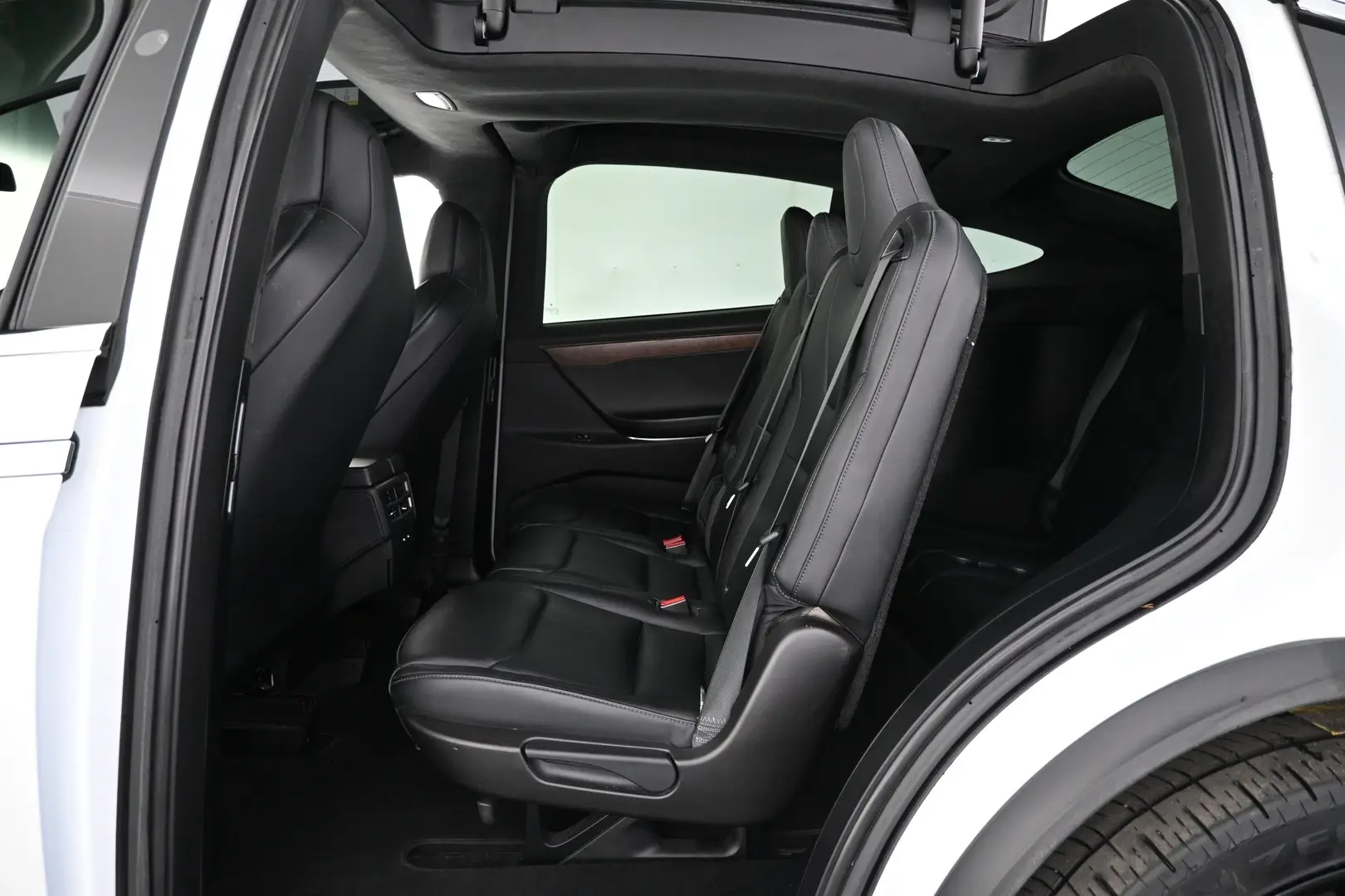 Car Image - 6yfj5Z1s2deYwUP1N32VvX