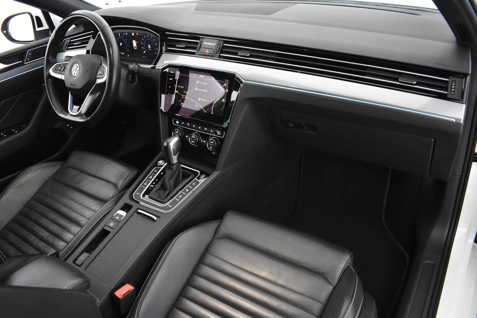 Car Image - 7DHBbwYmtP38o3sdgziBNV
