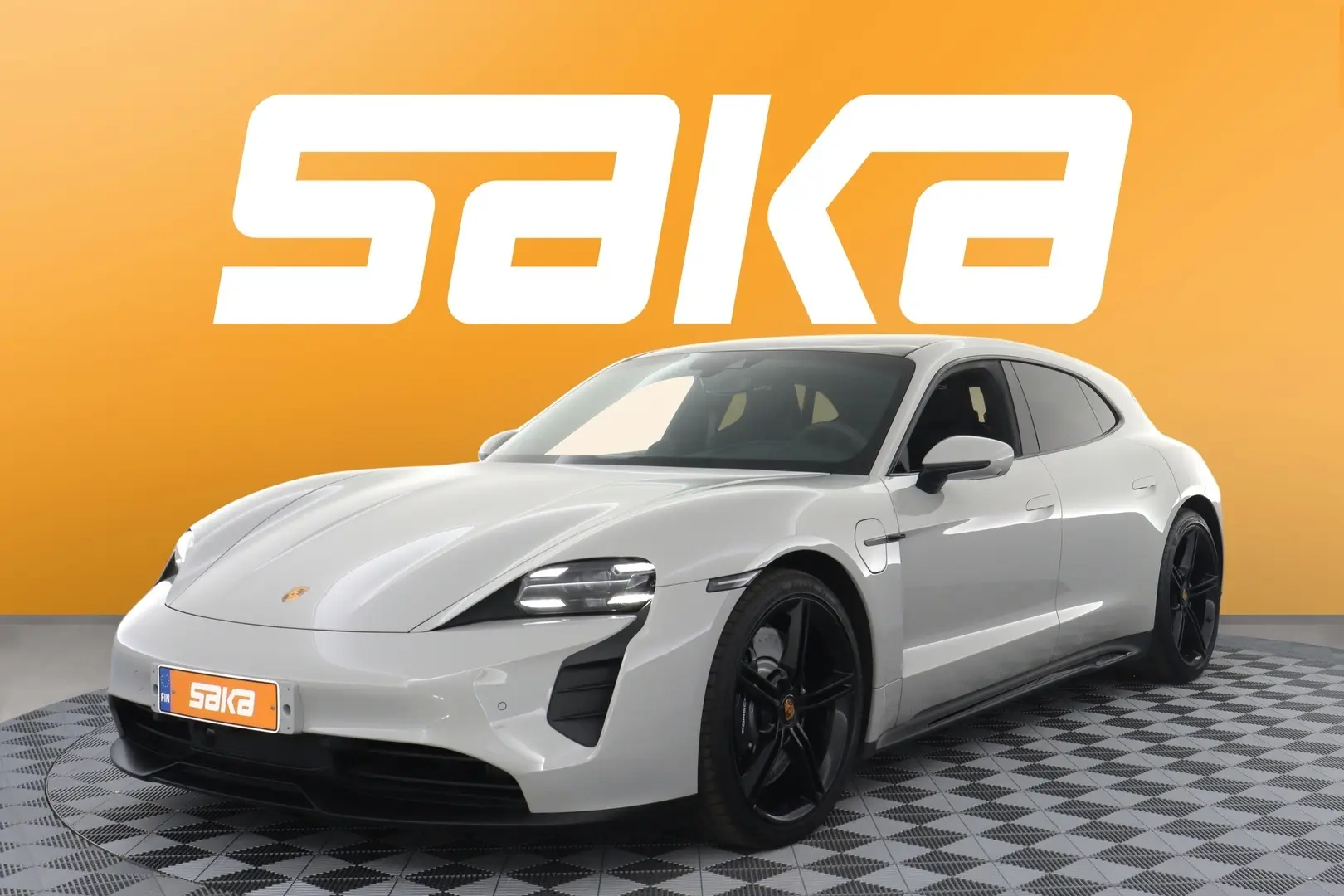 Car Image - 4W69zsXRGKb0MIkKd8bYUN